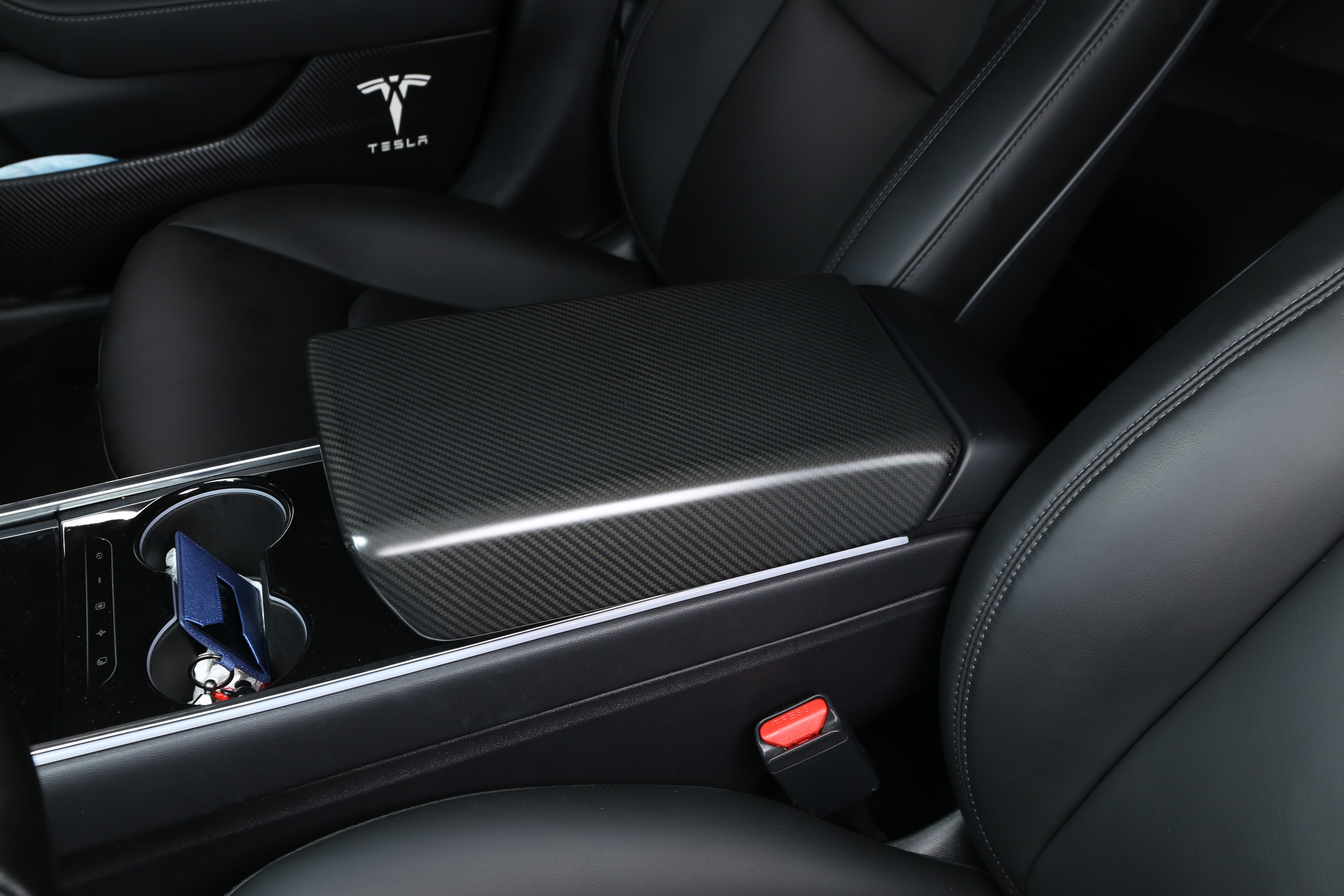 DynaCarbon™ Hard Carbon Fiber Armrest Trim for Tesla Model 3/Y 2017-2023