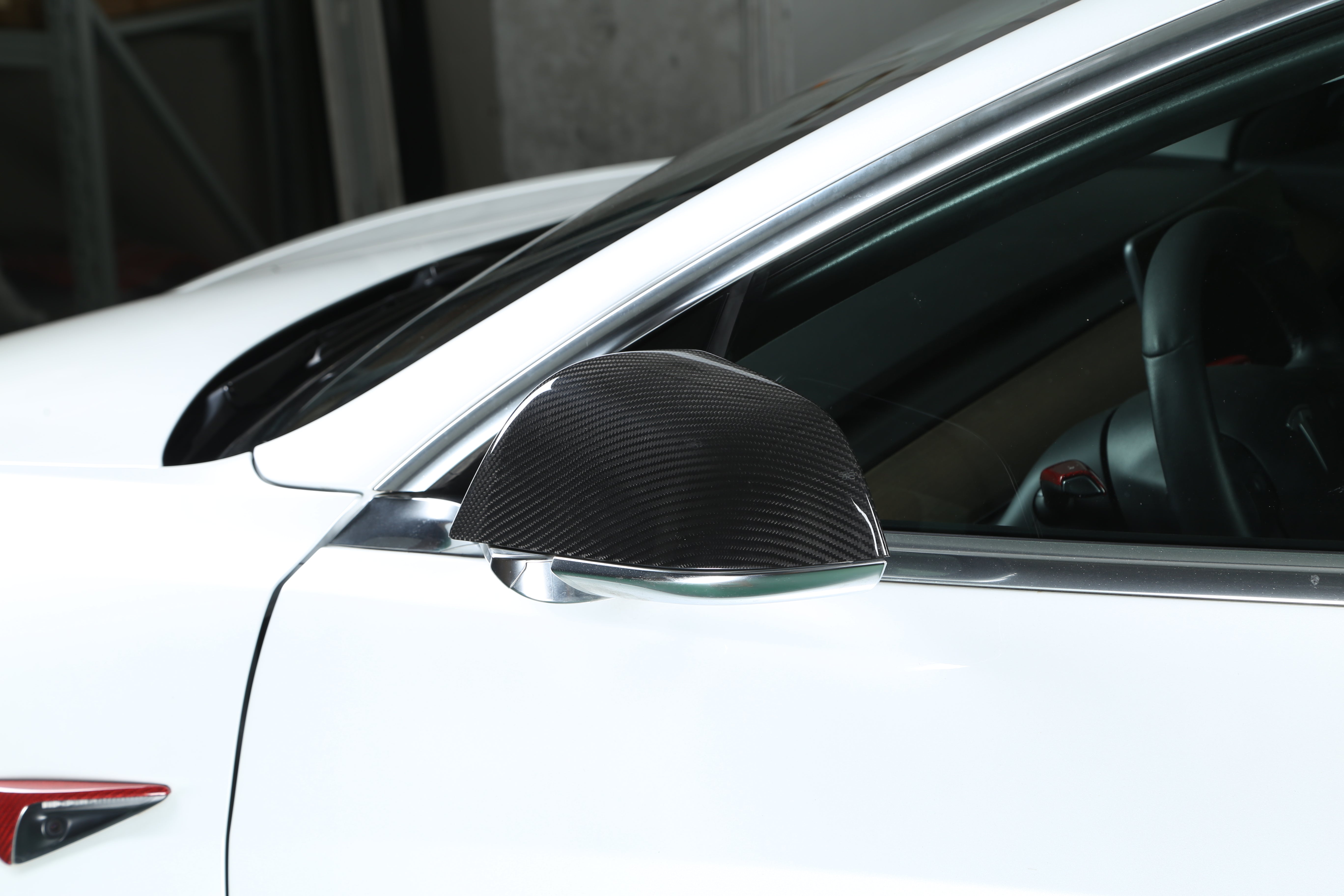 DynaCarbon™ 2 PCS Hard Carbon Fiber Side Mirror Trim Kit for Tesla Model Y 2017-2023