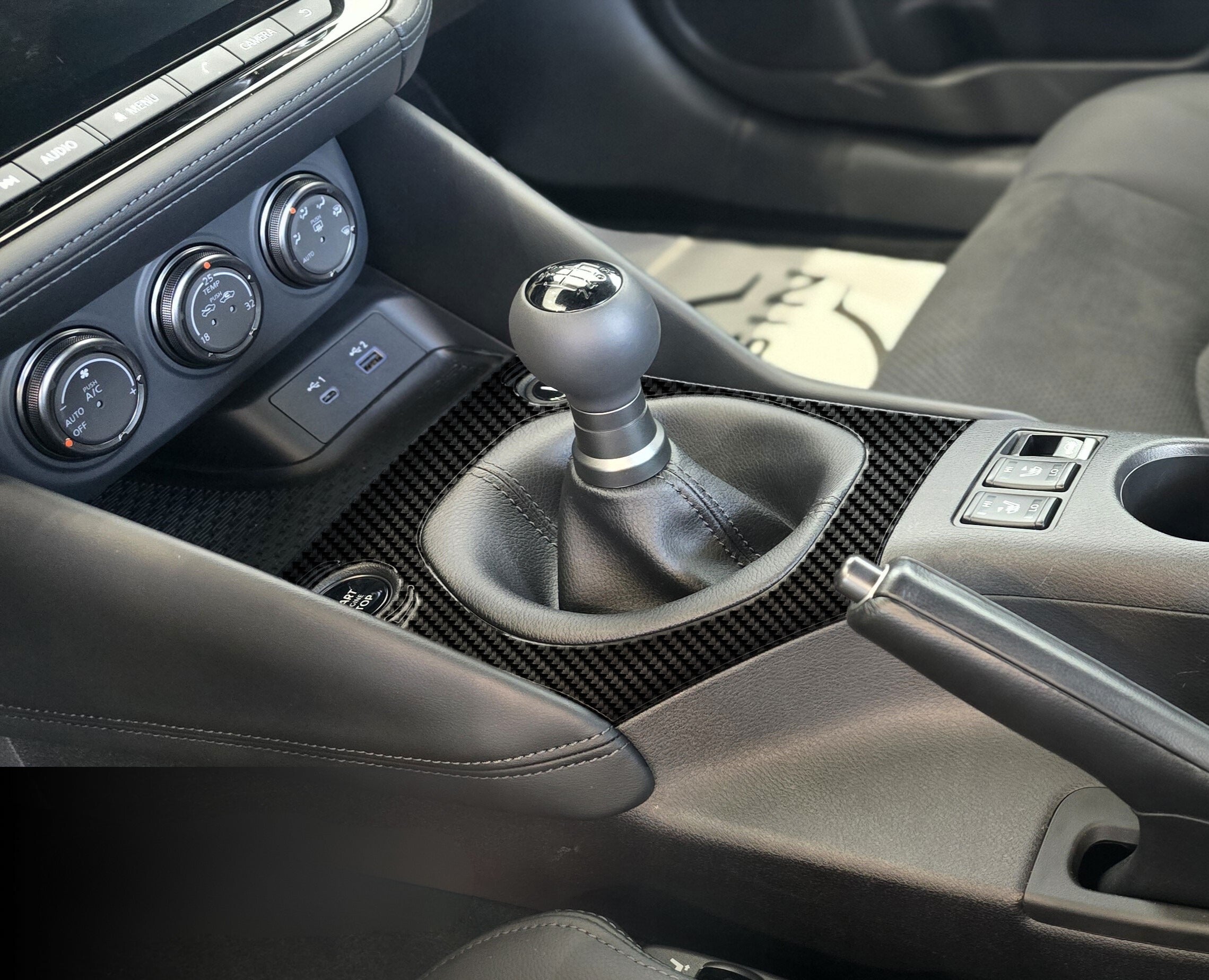 DynaCarbon™️ Carbon Fiber Shifter Trim Nissan Z 2023-2026