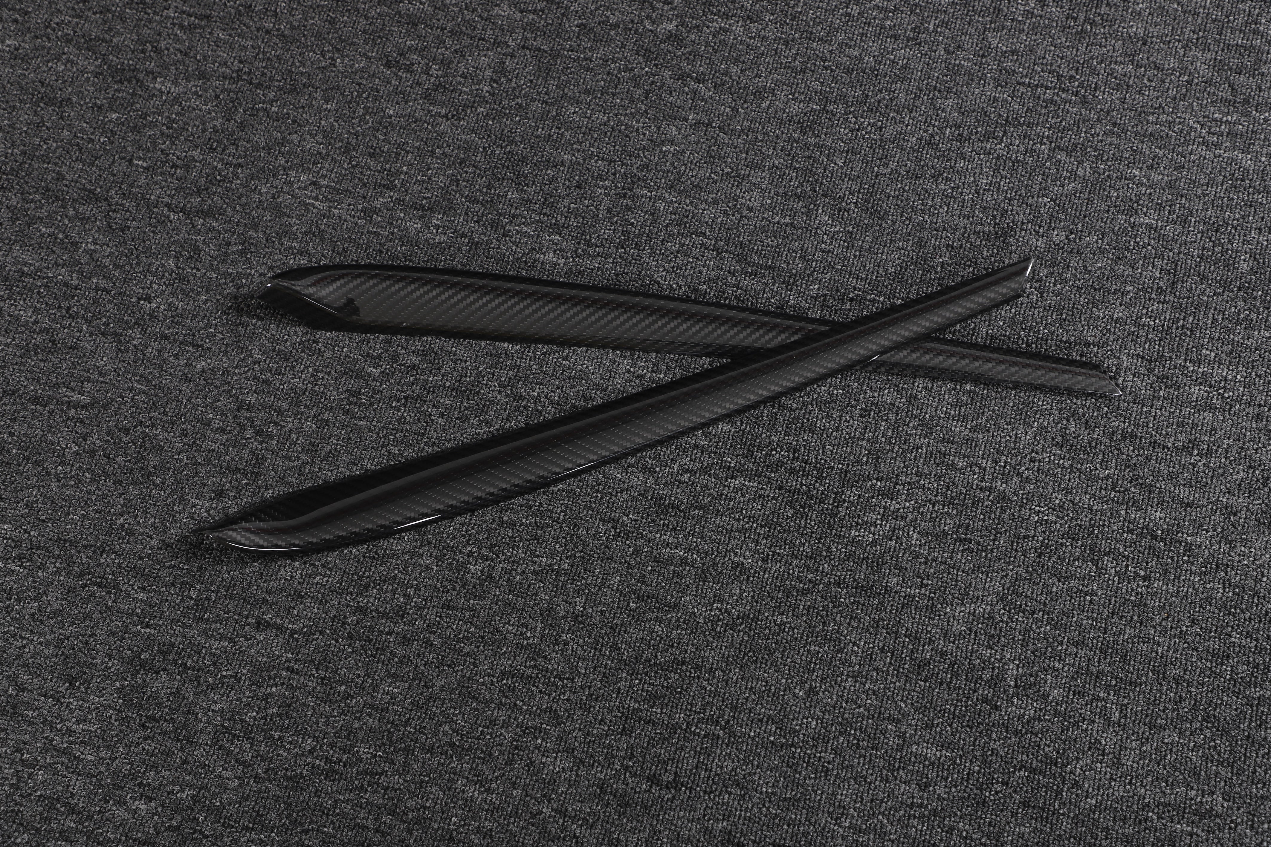 DynaCarbon™️ Carbon Door Moulding Trim for Tesla Model 3 2021-2023