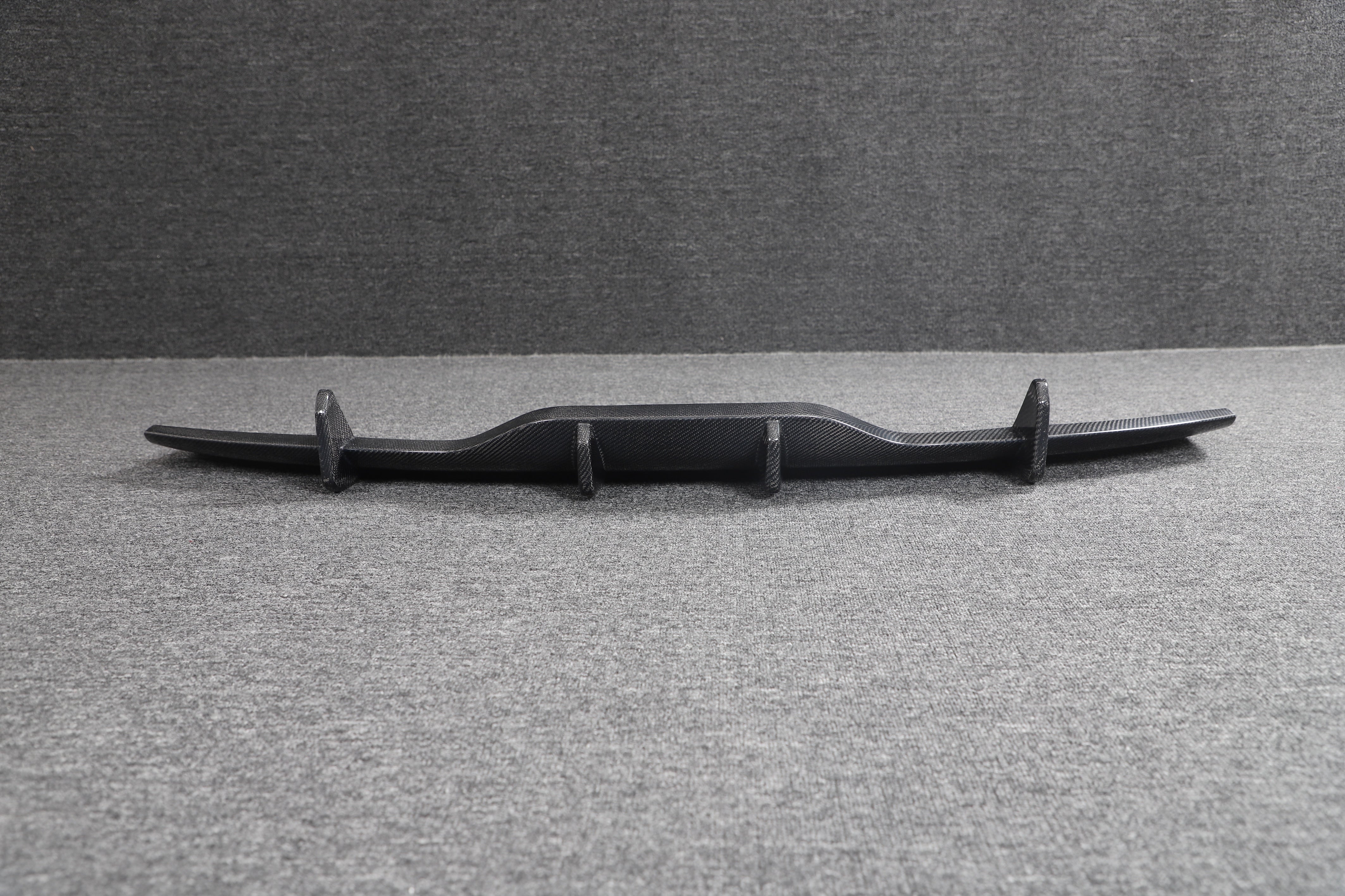DynaCarbon™️ Carbon Rear Bumper Diffuser for Tesla Model S Plaid 2021-2023