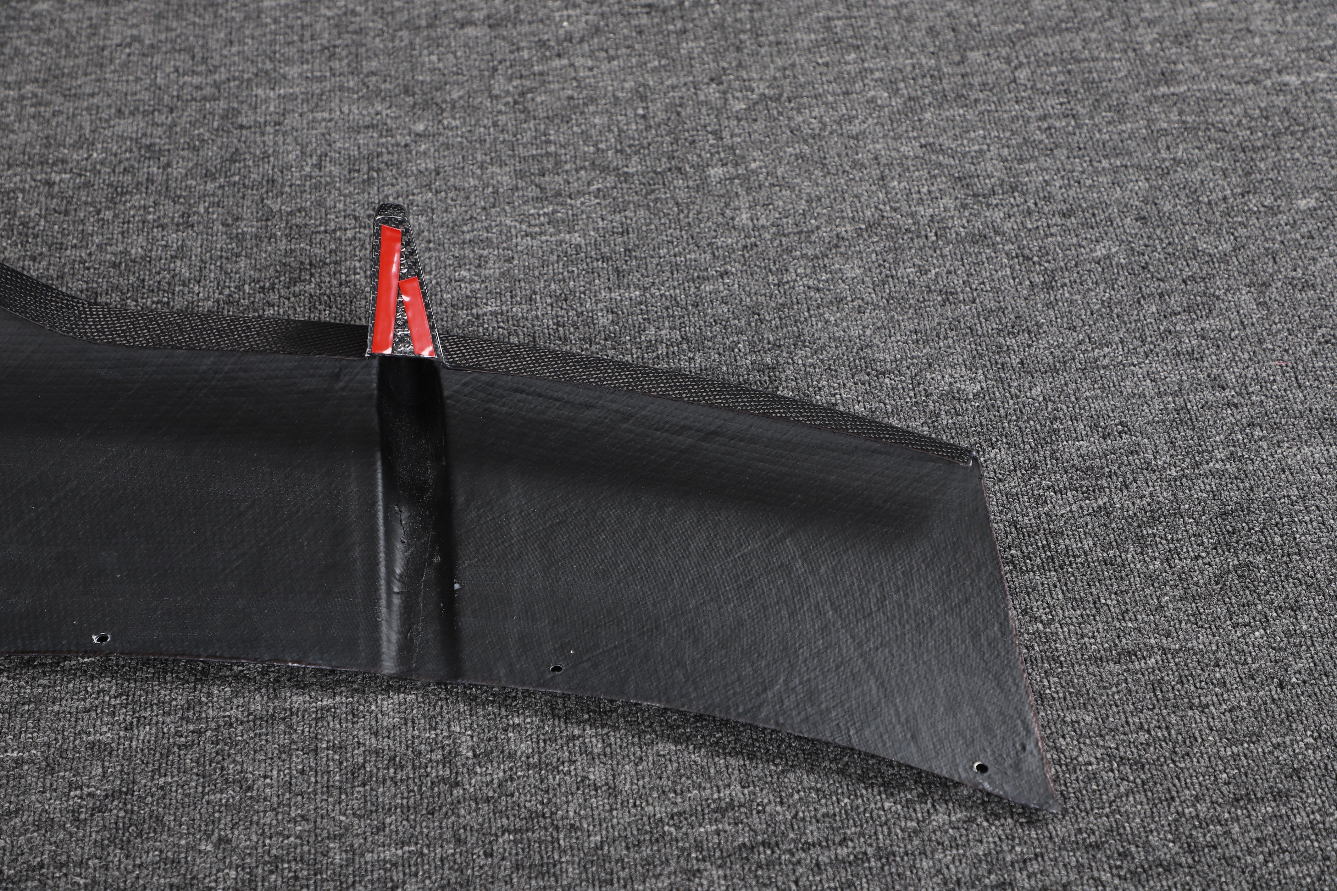 DynaCarbon™️ Carbon Rear Bumper Diffuser for Tesla Model S Plaid 2021-2023