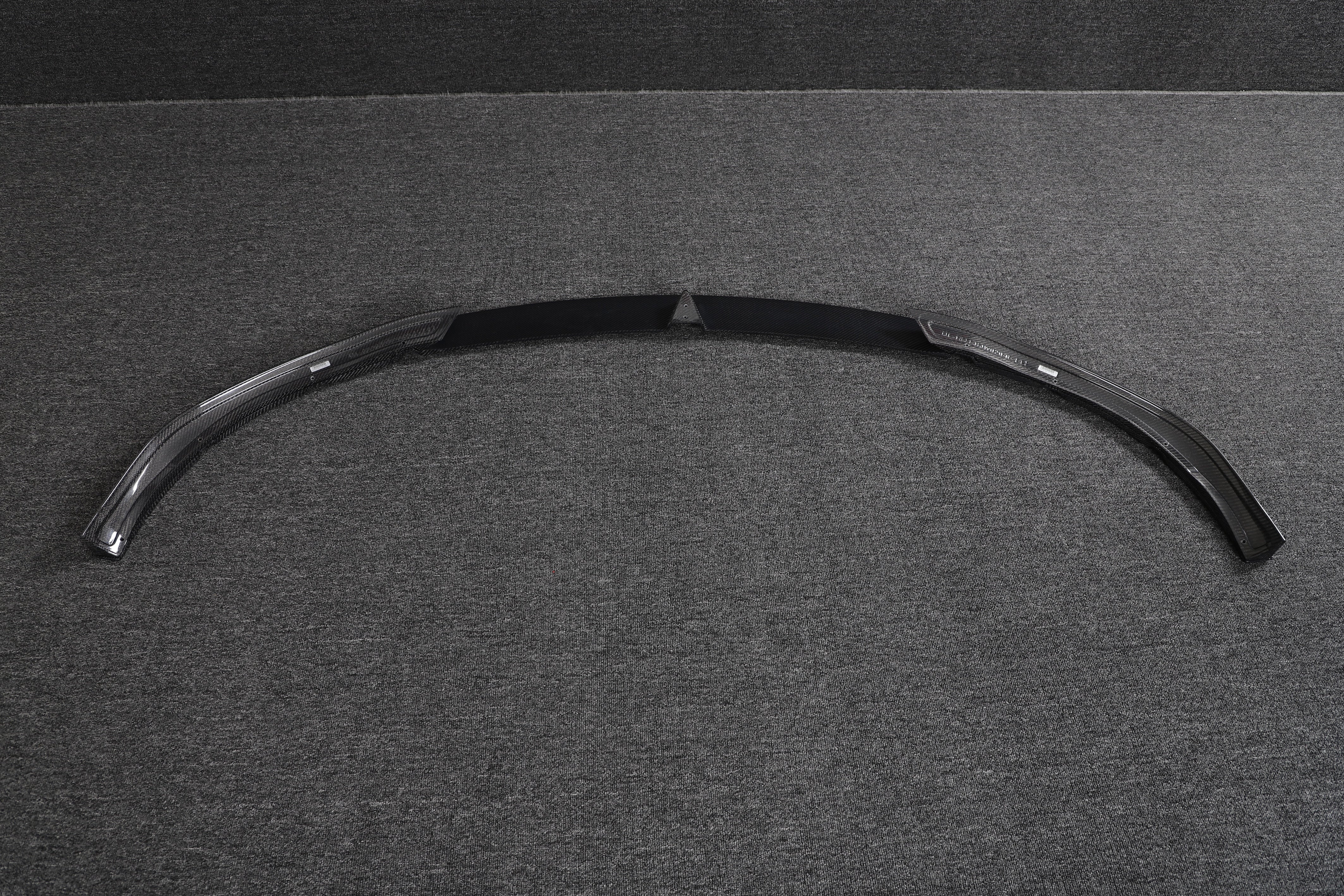DynaCarbon™️ Carbon Front Bumper Lip for Tesla Model S Plaid 2021-2023