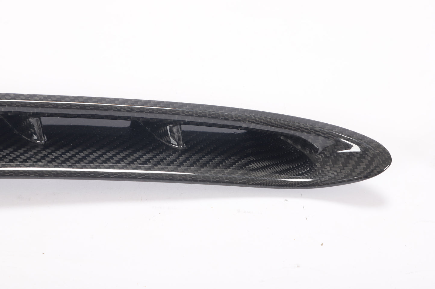 DynaCarbon™️ Carbon Fender Vent Air Outlet Trim For Ford Mustang (Fits all models) 2018-2023