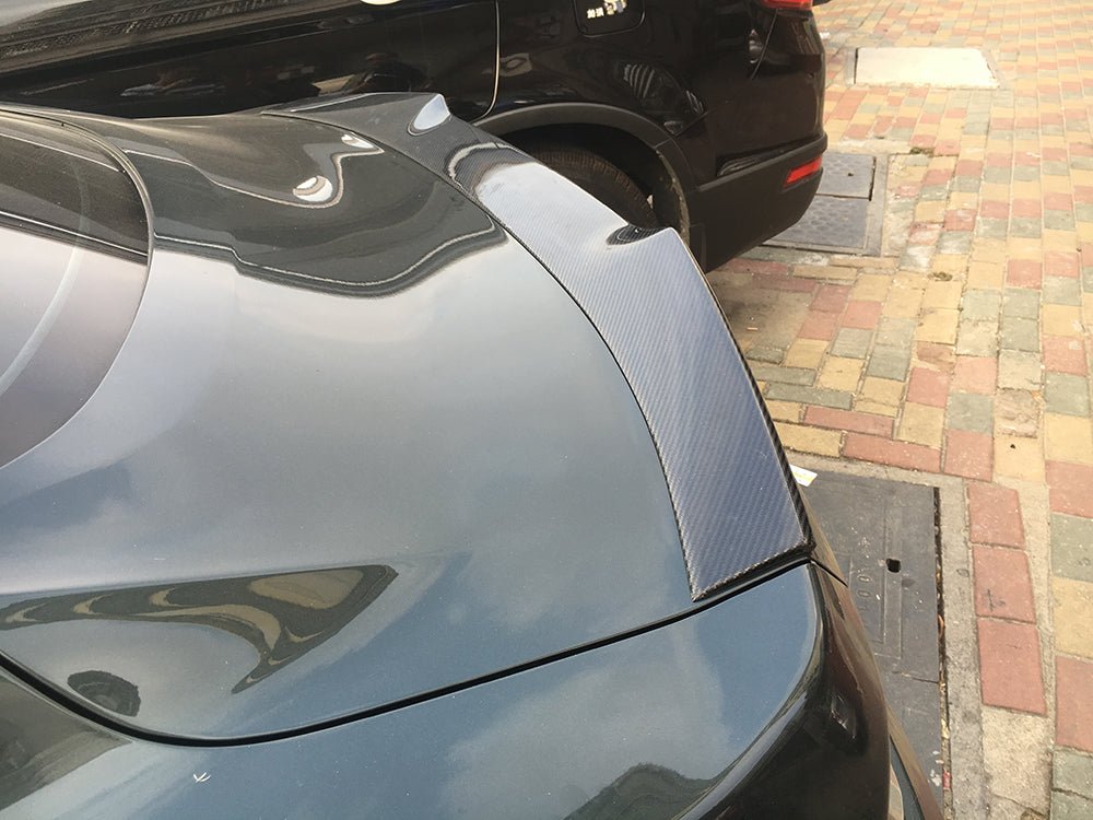 DynaCarbon™️ Carbon Rear Spoiler for Ford Mustang 2015-2023
