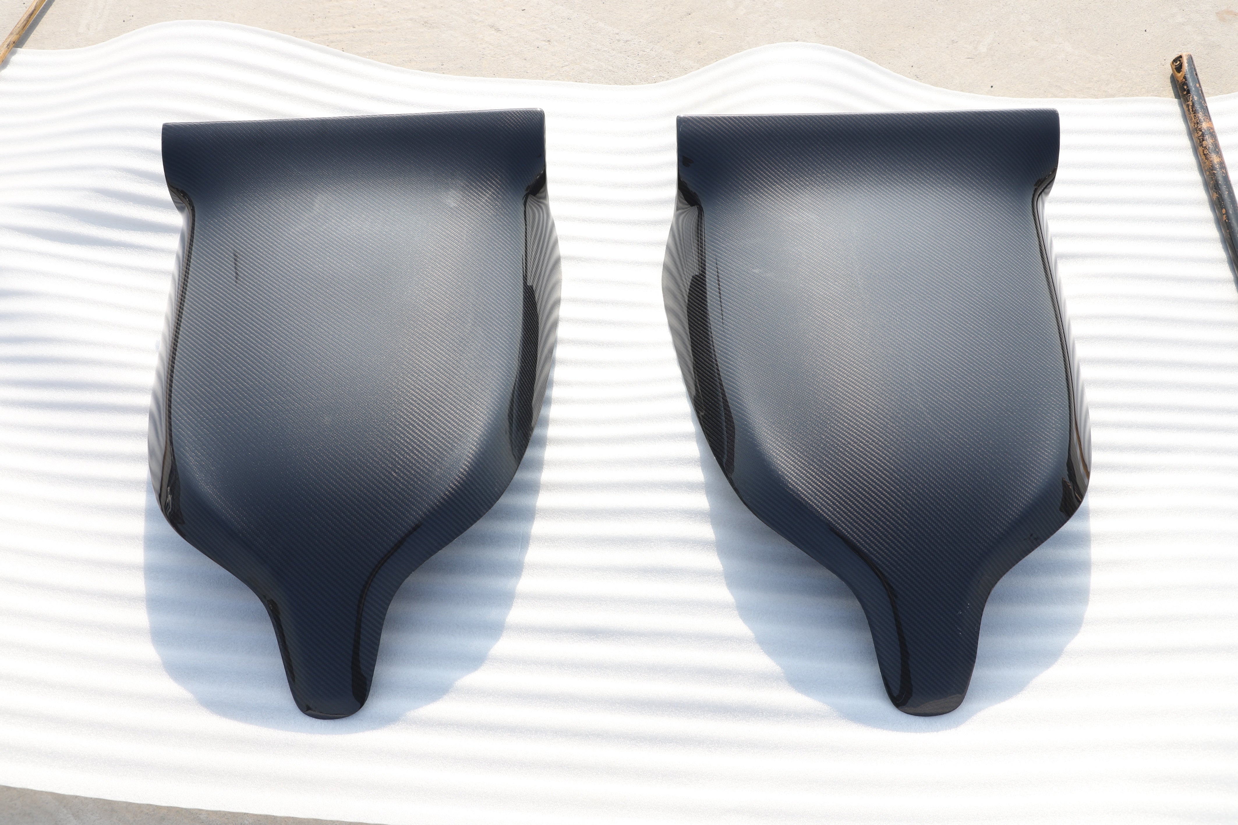 DynaCarbon™️ Carbon Seat Back Cover for Tesla Model X 2017-2019