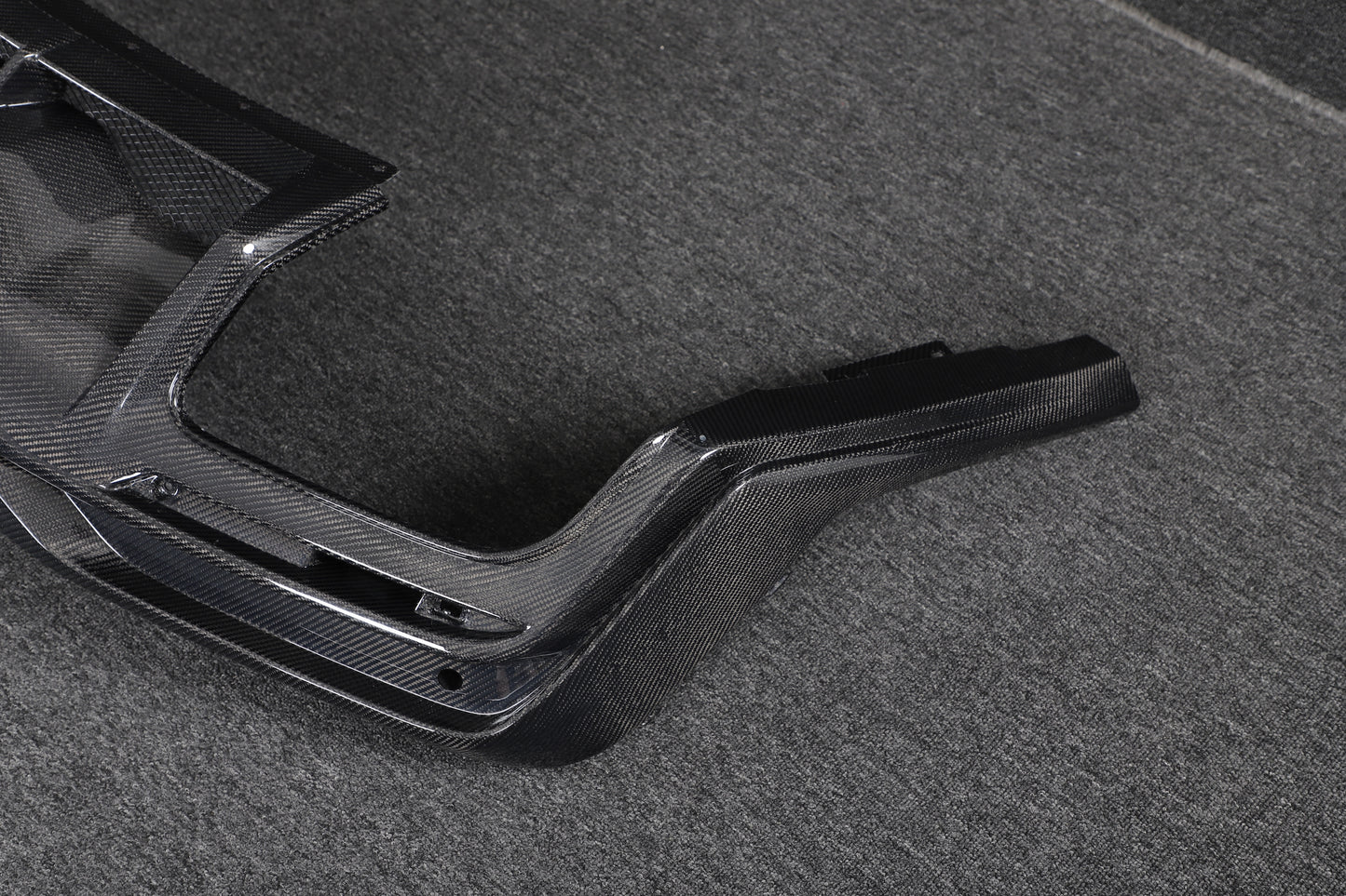 DynaCarbon™️ Carbon Rear Diffuser for Ford Mustang Dark Horse 2024-2025