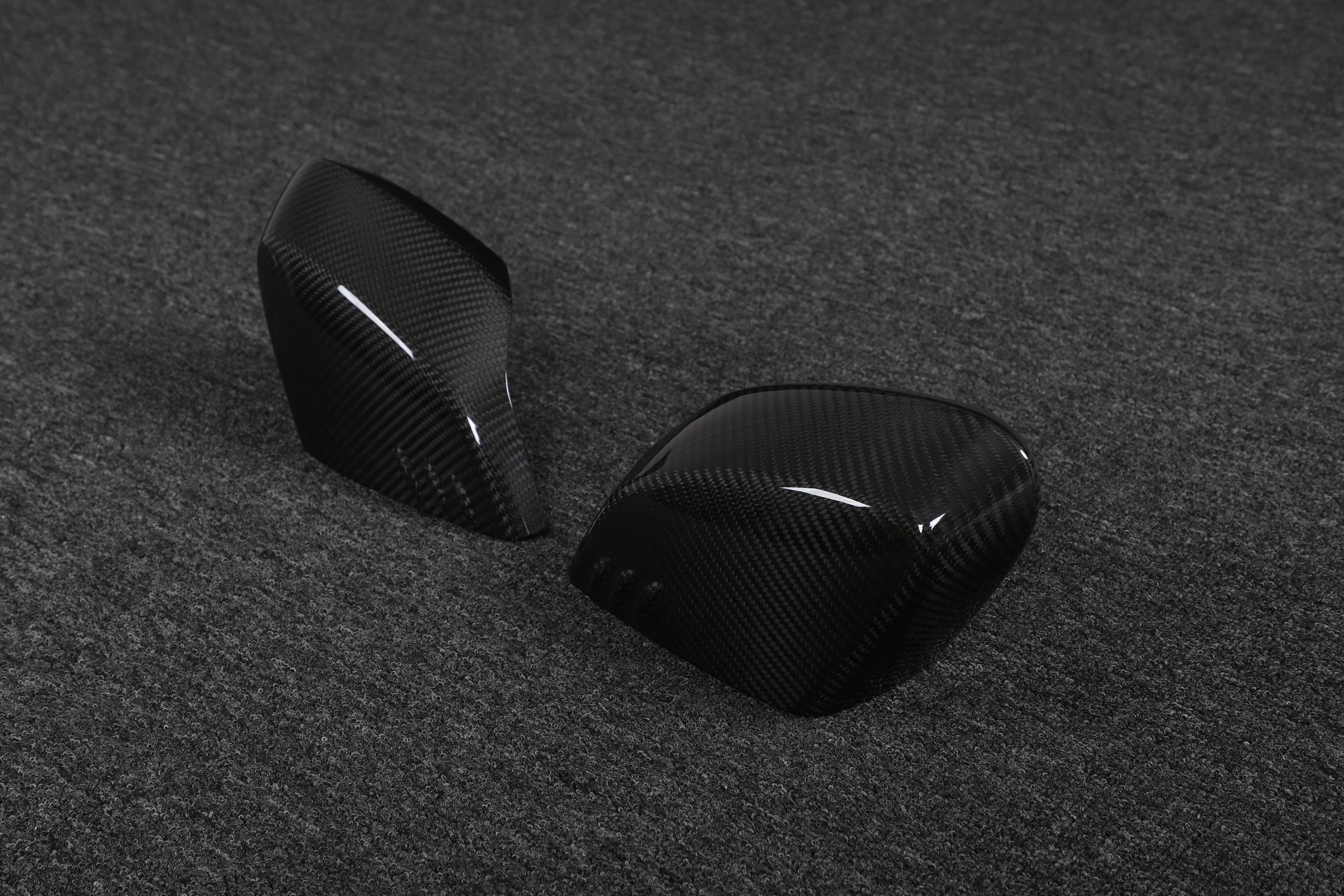 DynaCarbon™️ Carbon Fiber Side Mirror Covers for Chevrolet Corvette C8 2020-2021