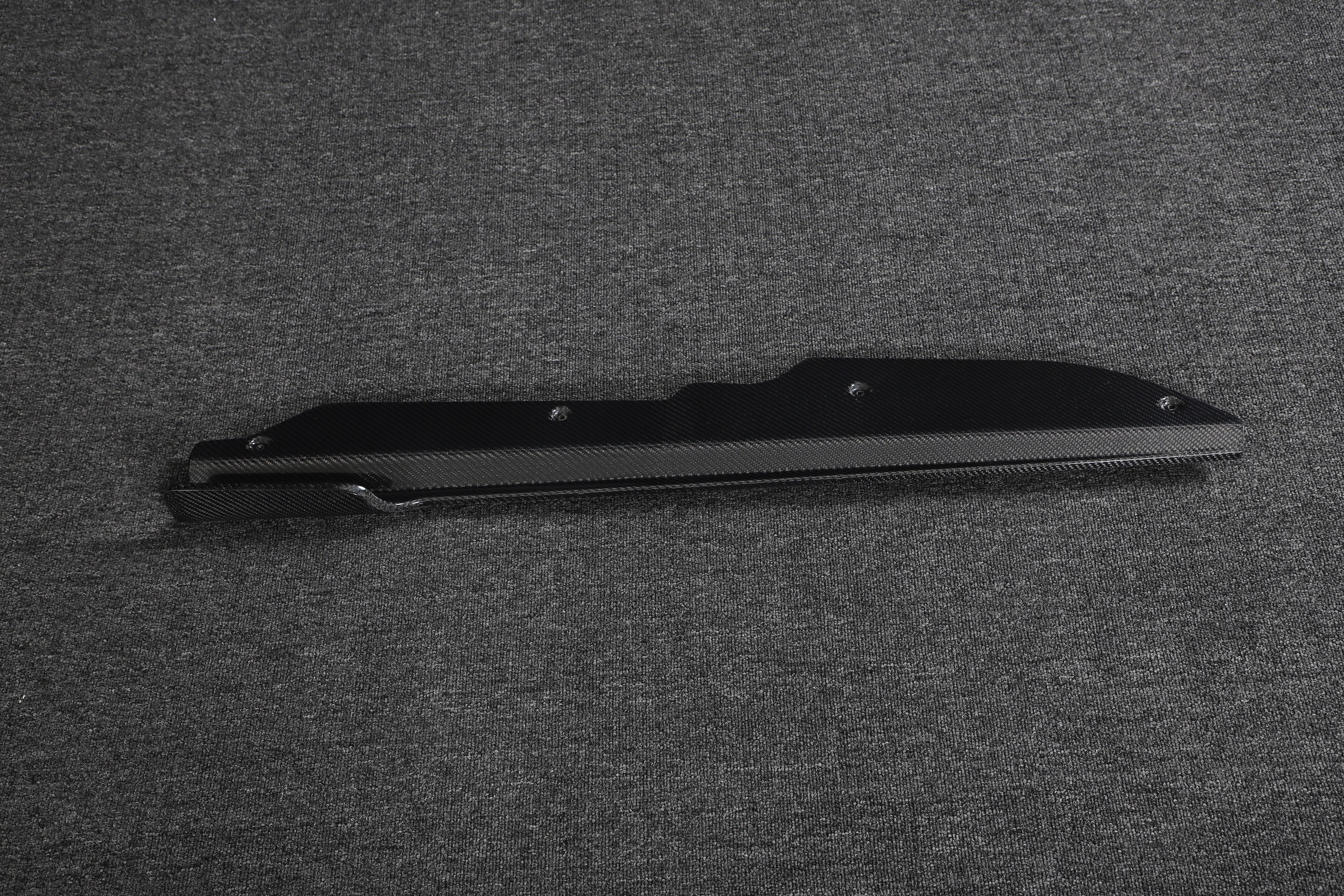 DynaCarbon™️ Carbon Fiber Side Skirts for Chevrolet Corvette C8 2020-2021