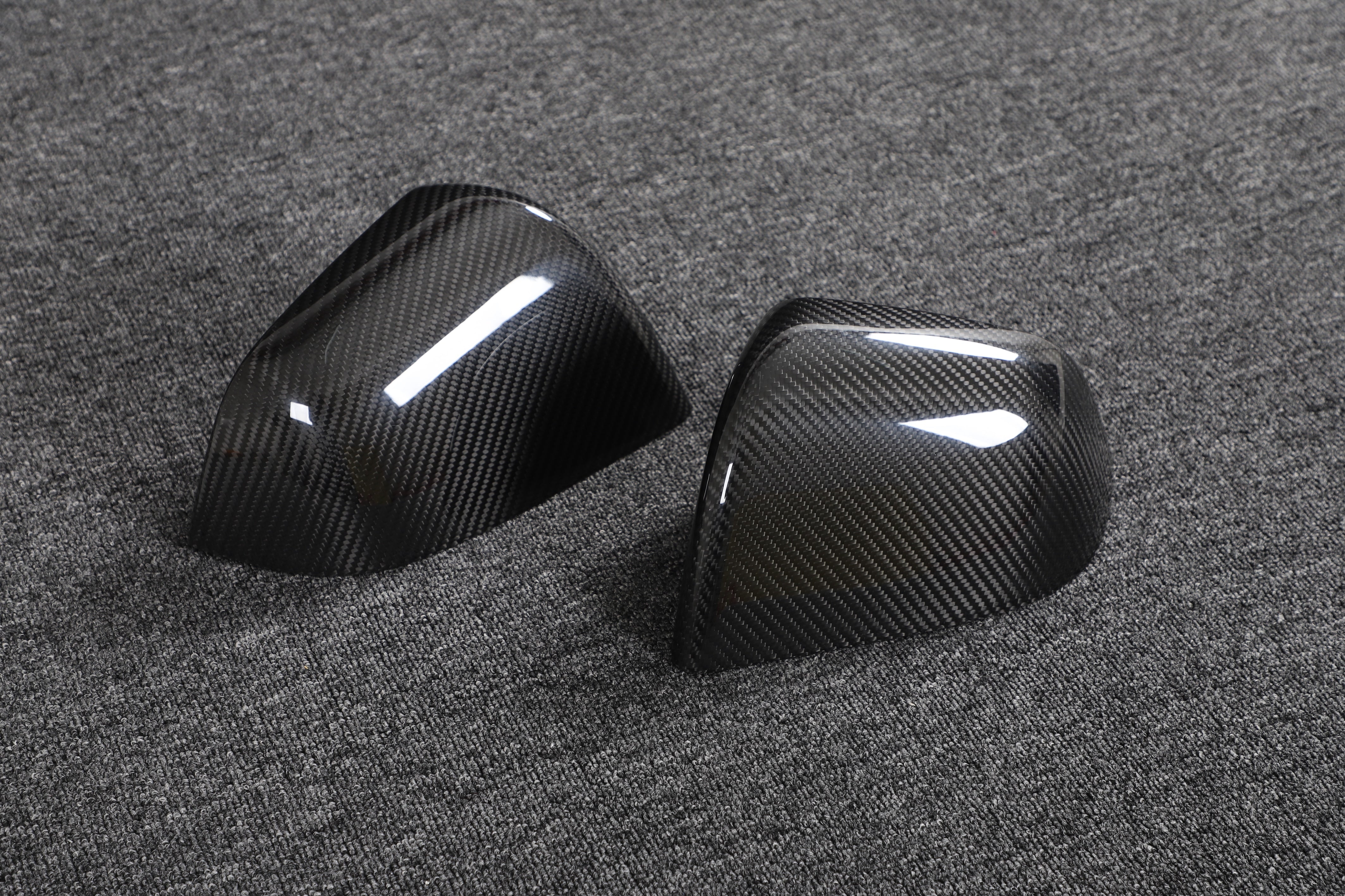 DynaCarbon™️ Carbon Side Mirror Cover for Tesla Model Y 2020-2021
