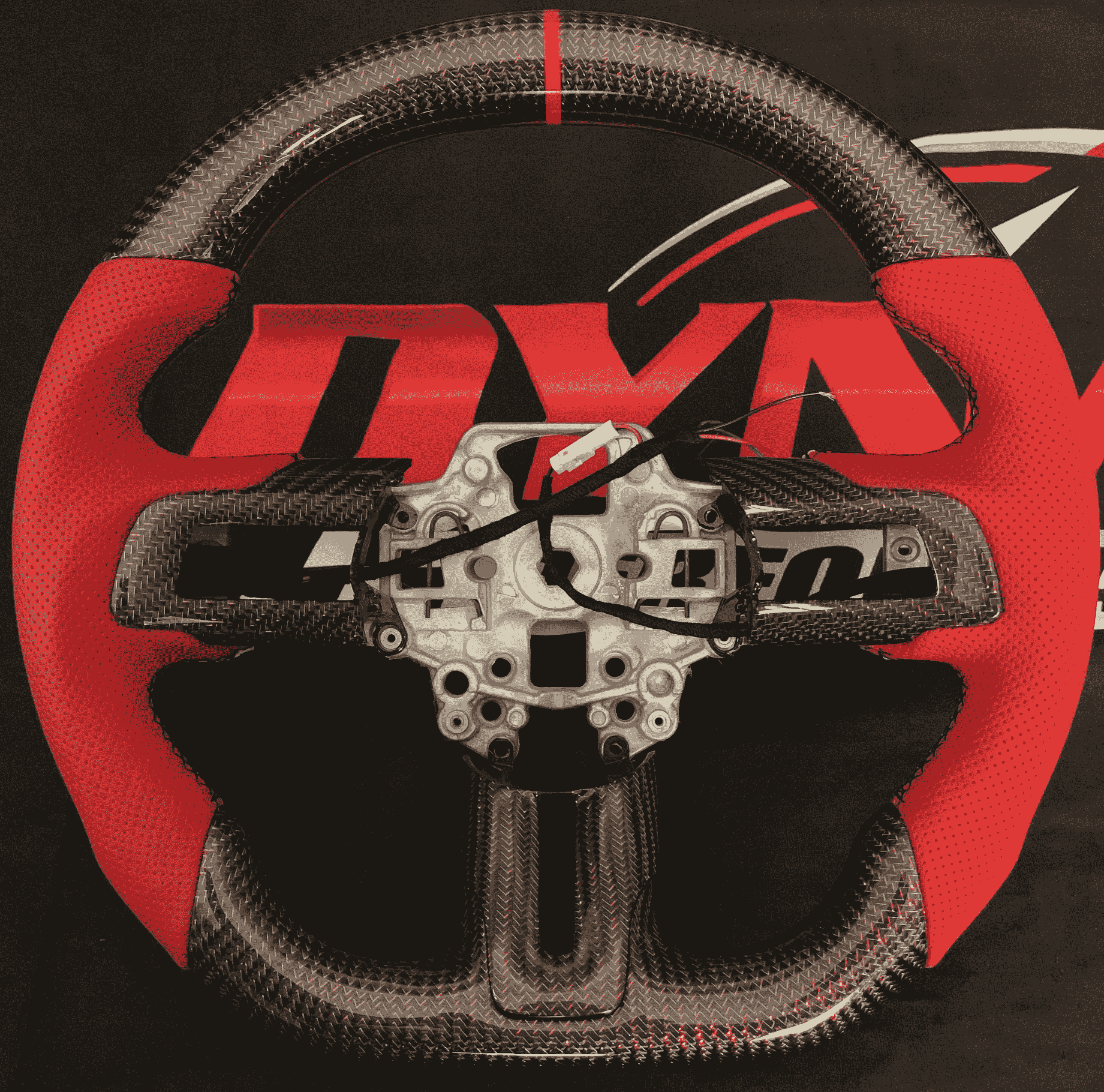The Advantages of Custom Carbon Fiber Steering Wheels