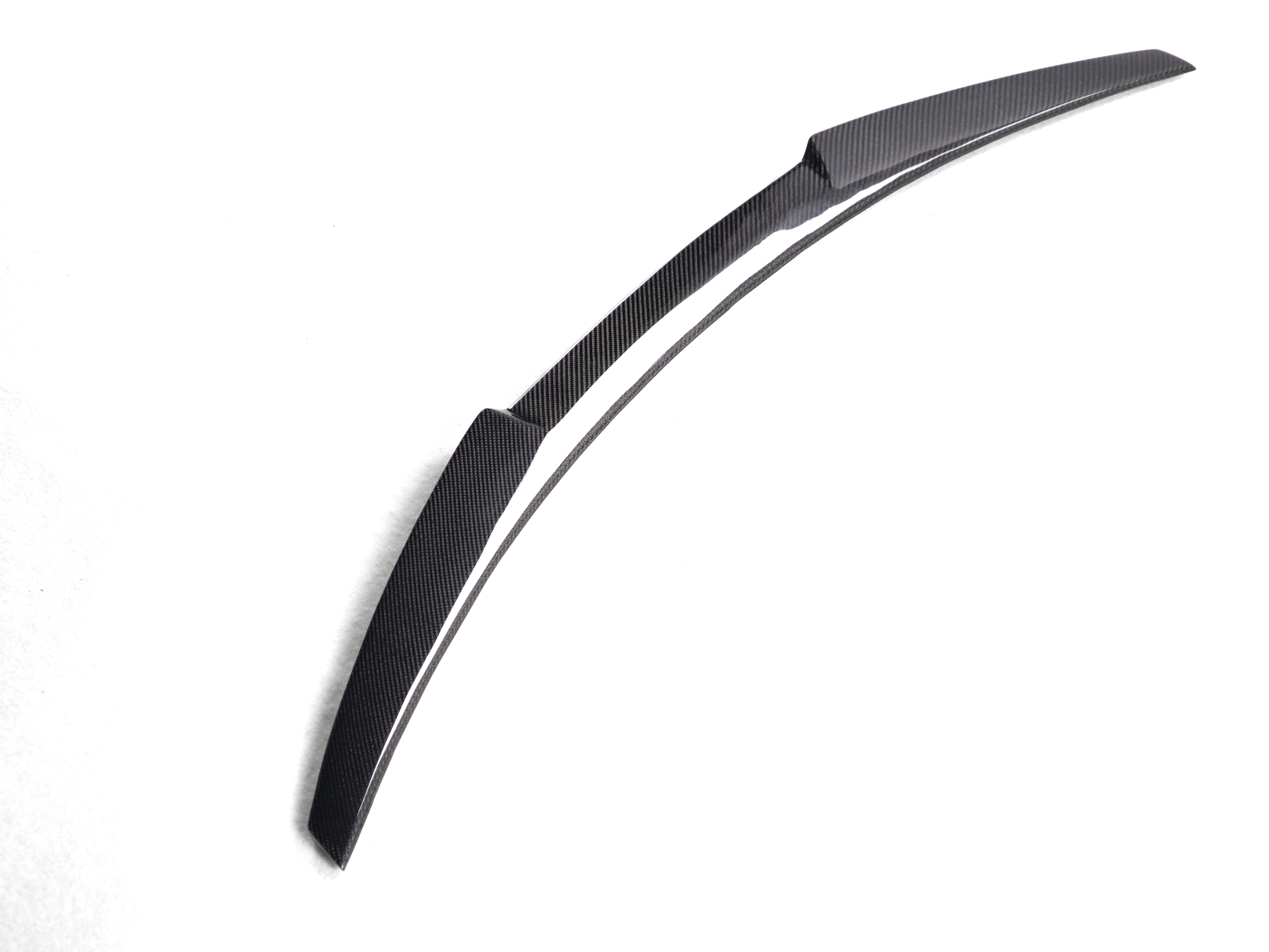 DynaCarbon™️ Carbon V Type Spoiler for BMW 3 Series G20 G80 2019-2026