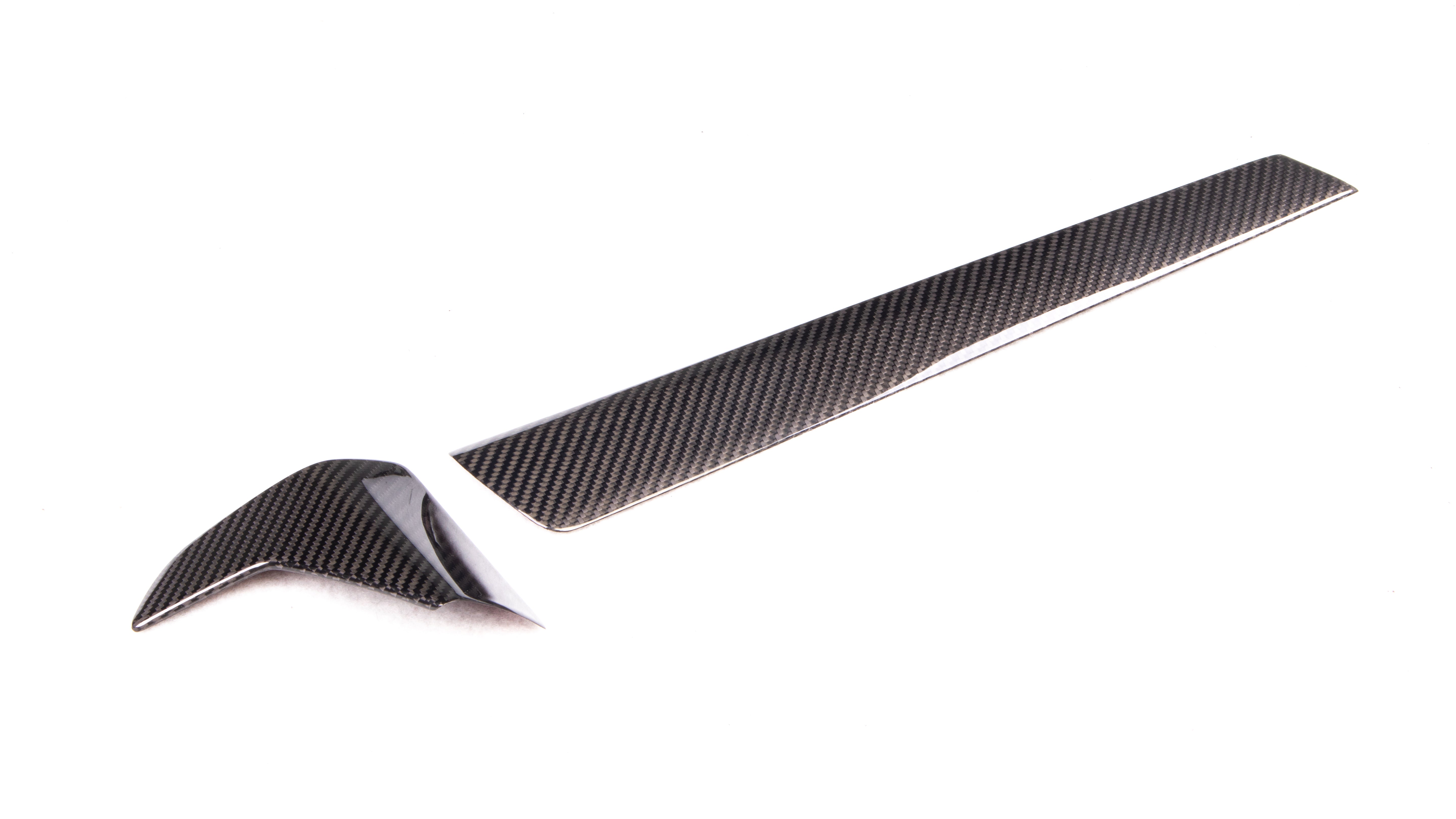 DynaCarbon™️ Carbon Dashboard Trim for BMW G20 G22 G23 G80 G82 G83 2020-2022