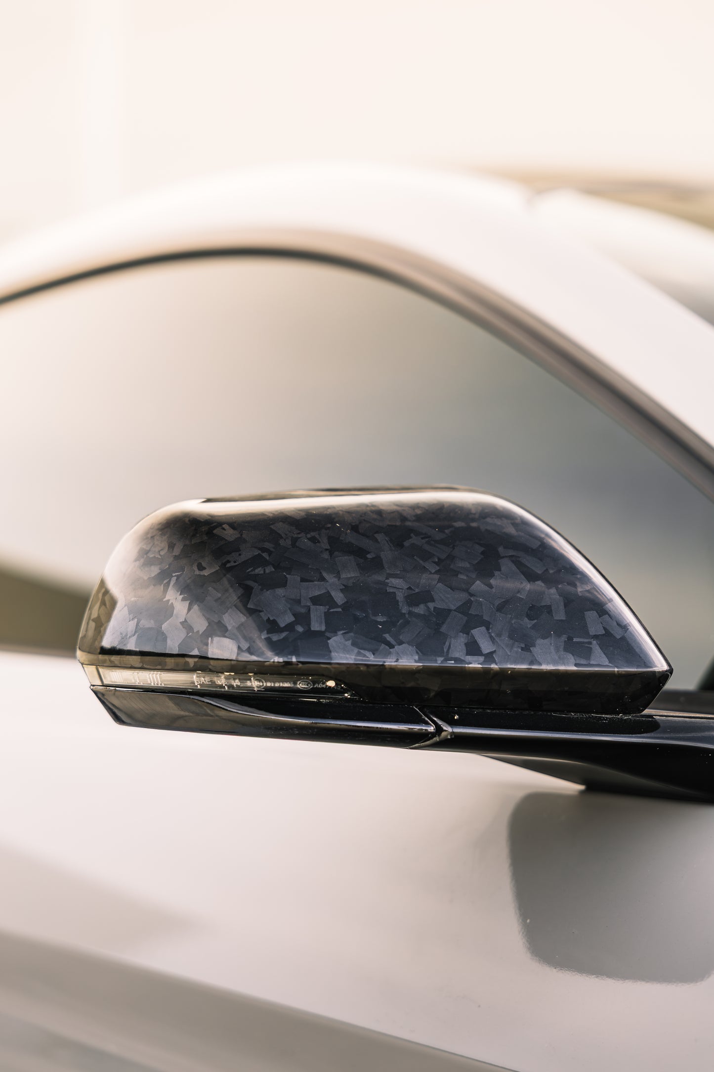 DynaCarbon™️ Carbon Side Mirror Covers WITHOUT Lane Assist for Ford Mustang 2015-2023