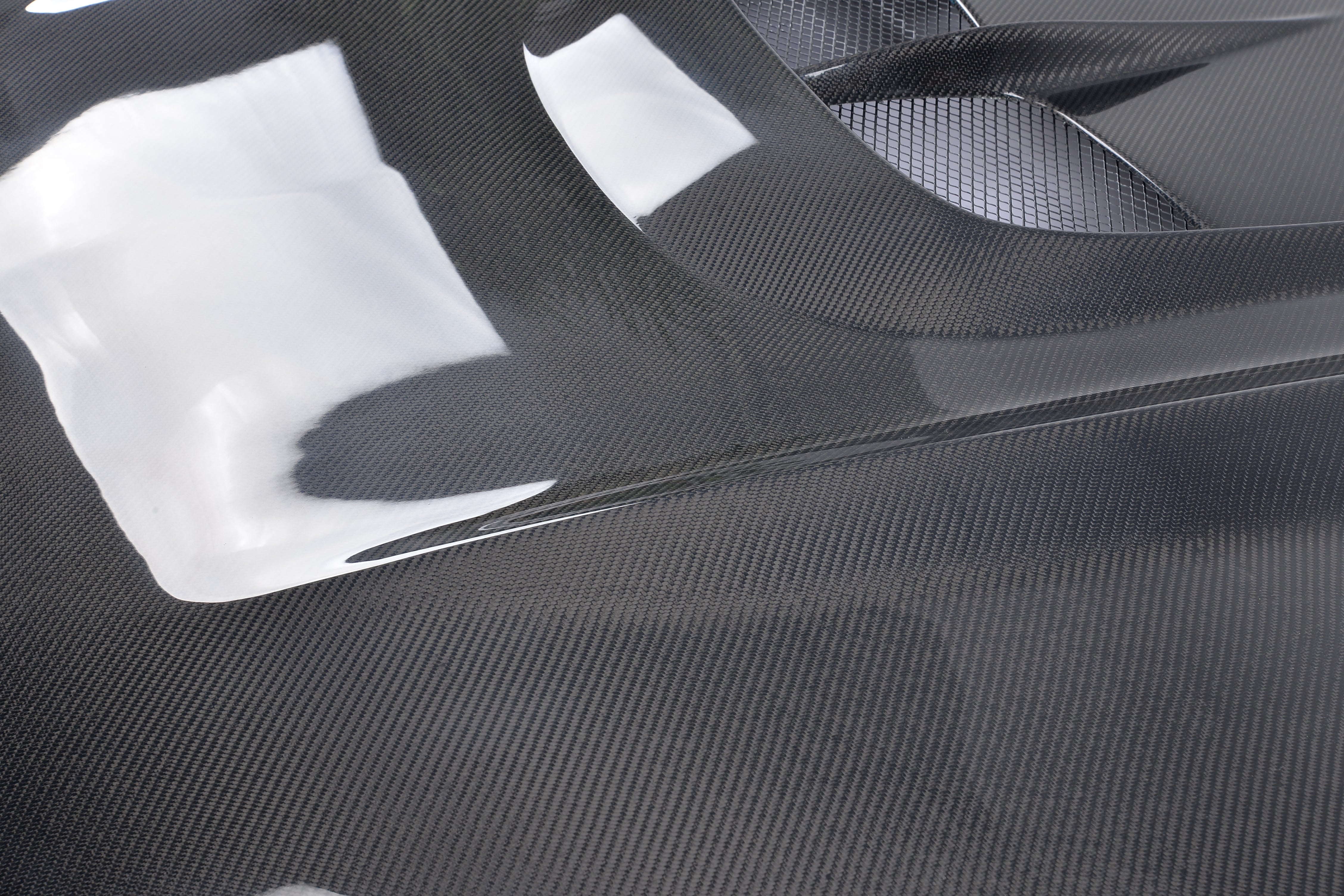 DynaCarbon™️ Carbon Engine Hood with Scoop for Ford Mustang Coupe 2015-2017