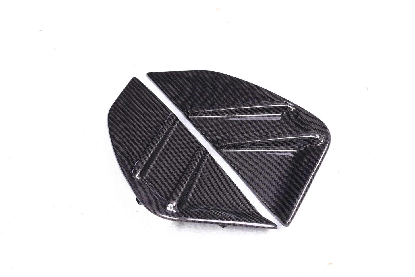 DynaCarbon™️ Carbon Fender Trims for BMW G82 M4 2021-2026