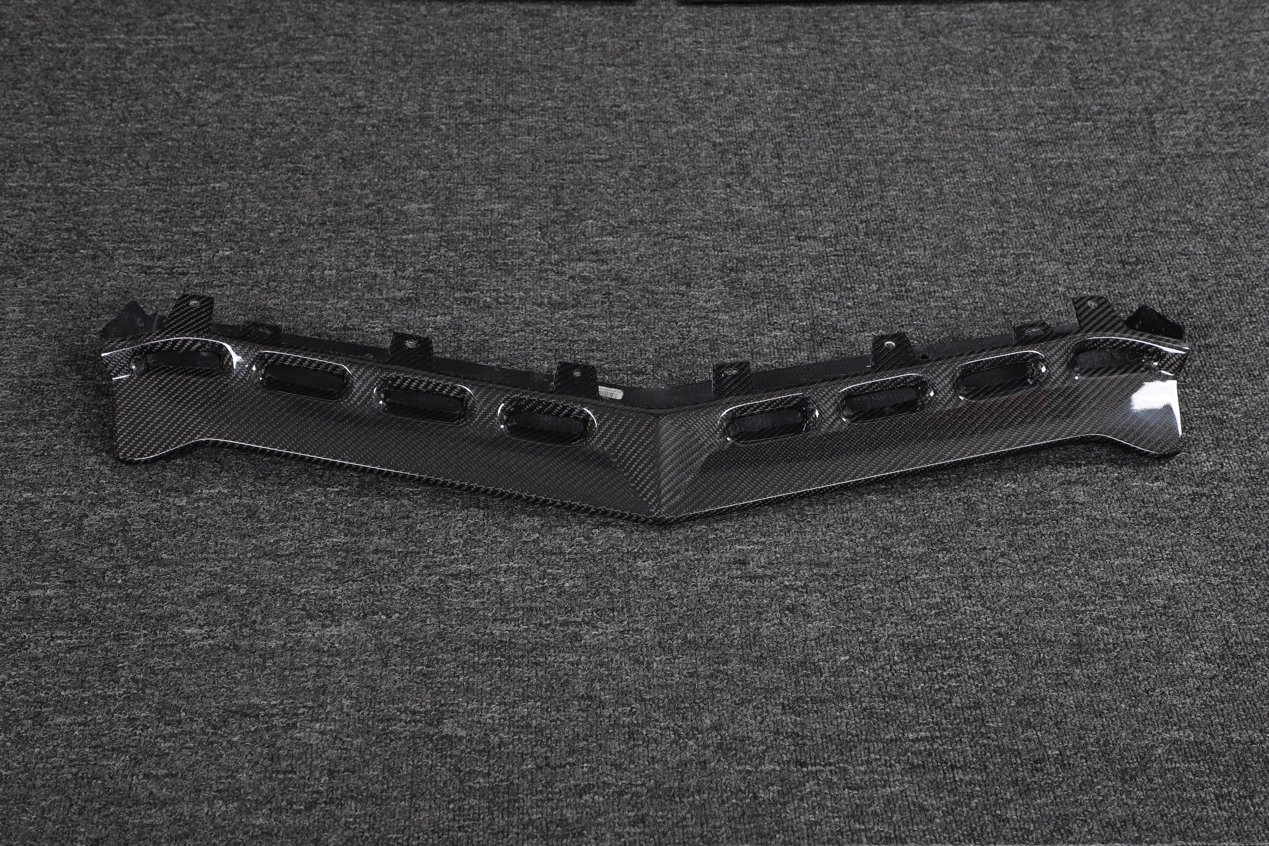 DynaCarbon™️ Carbon Front Splitter Lip for Chevrolet Corvette C8 Z06 2023-2024