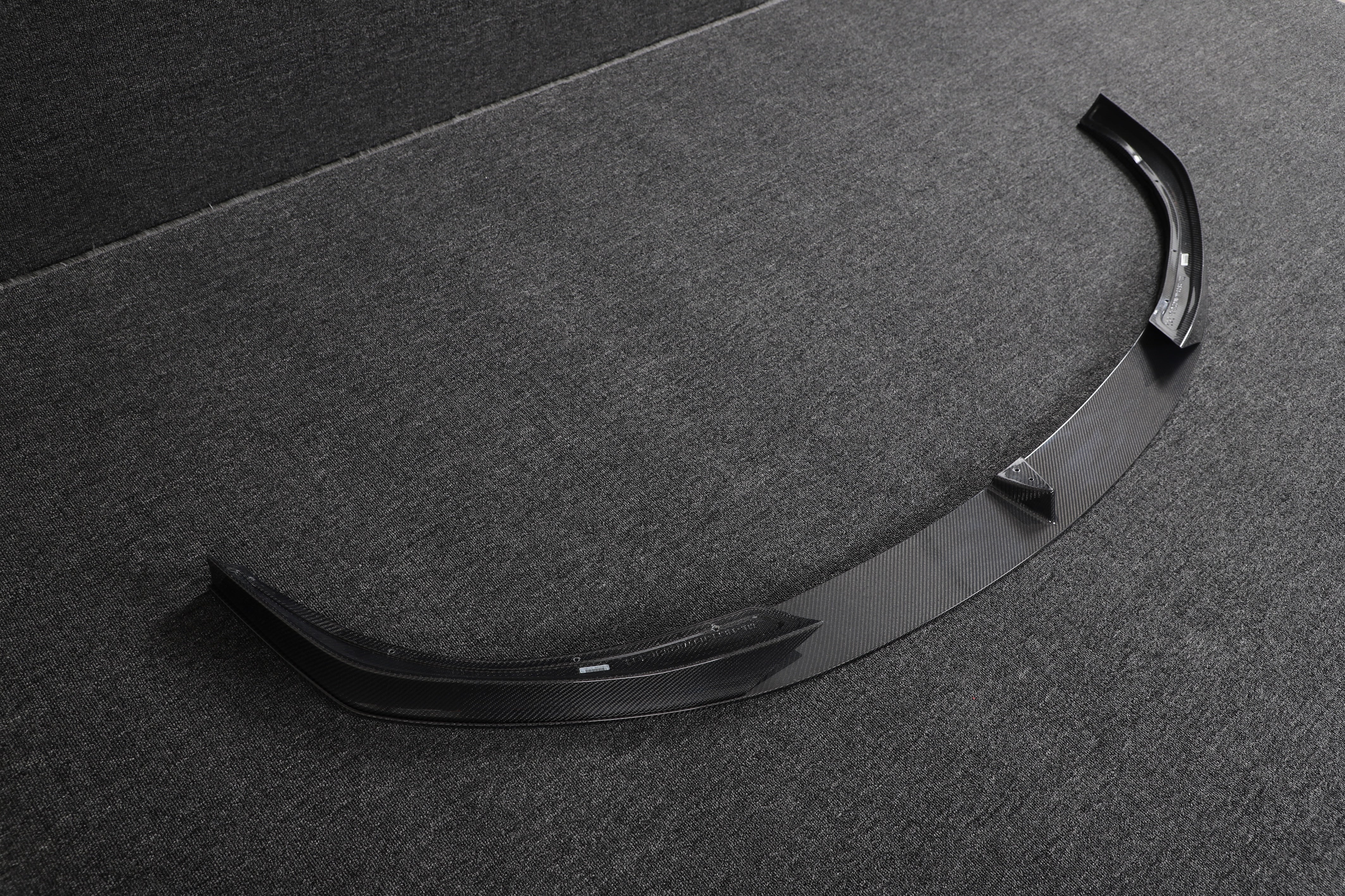 DynaCarbon™️ Carbon Front Bumper Lip for Tesla Model S Plaid 2021-2023