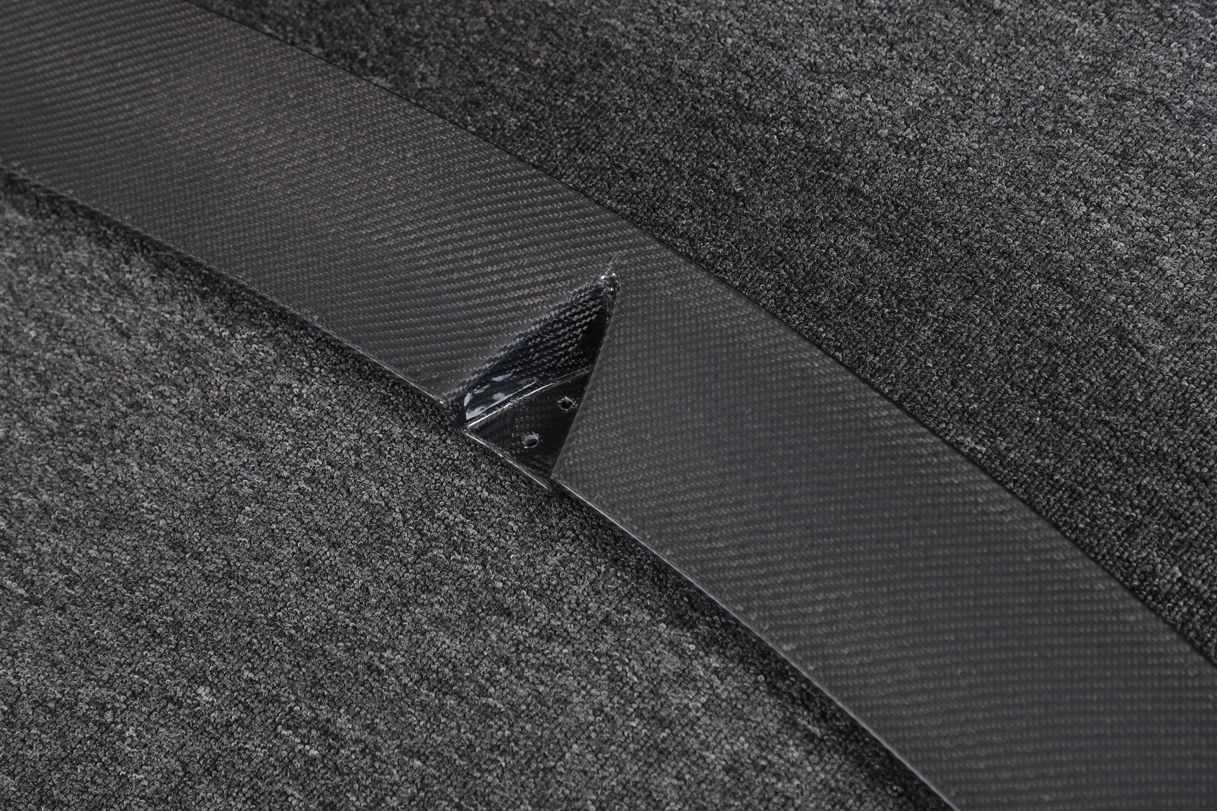 DynaCarbon™️ Carbon Front Bumper Lip for Tesla Model S Plaid 2021-2023