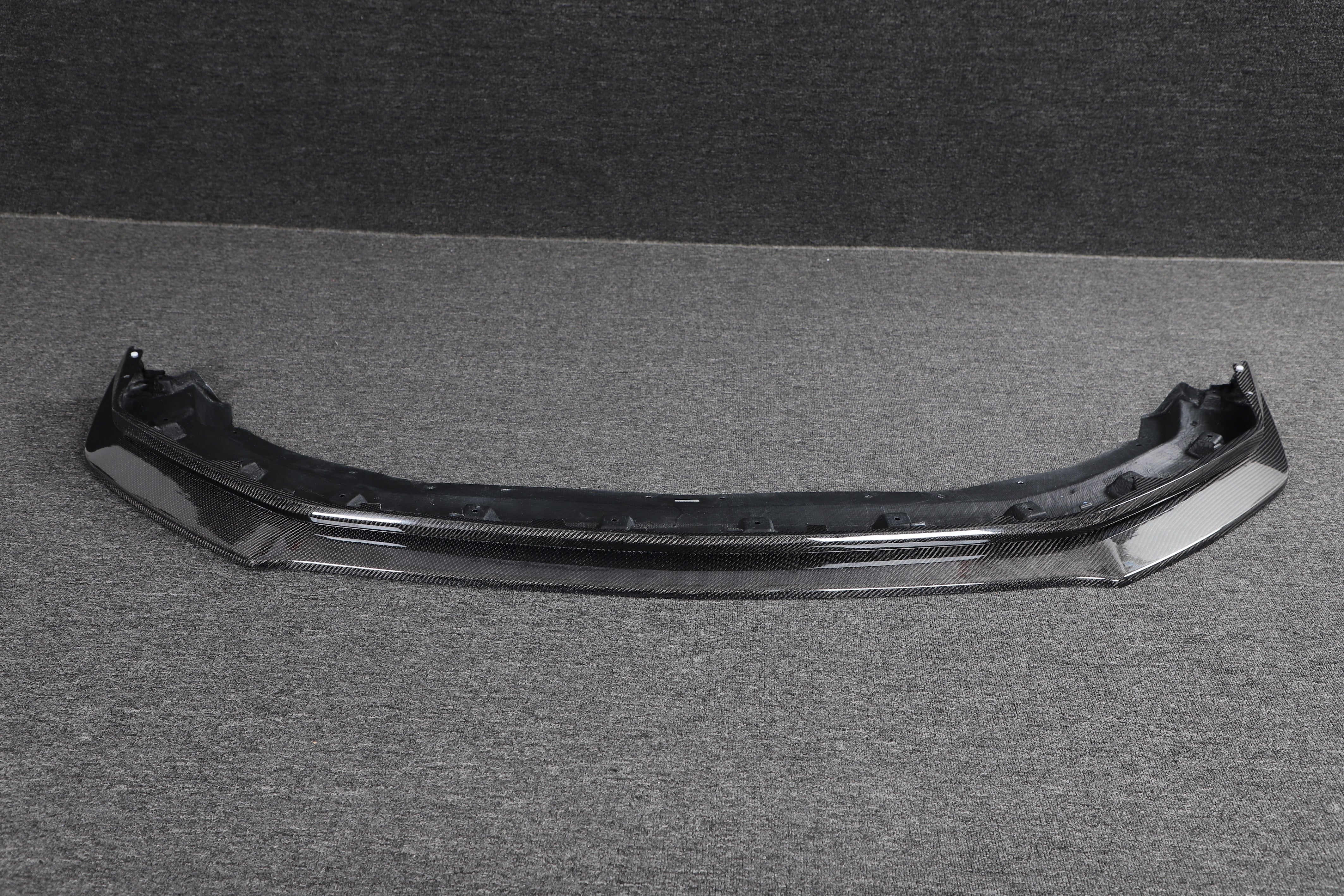 DynaCarbon™️ Carbon Front Lip for Ford Mustang Dark Horse 2024-2026