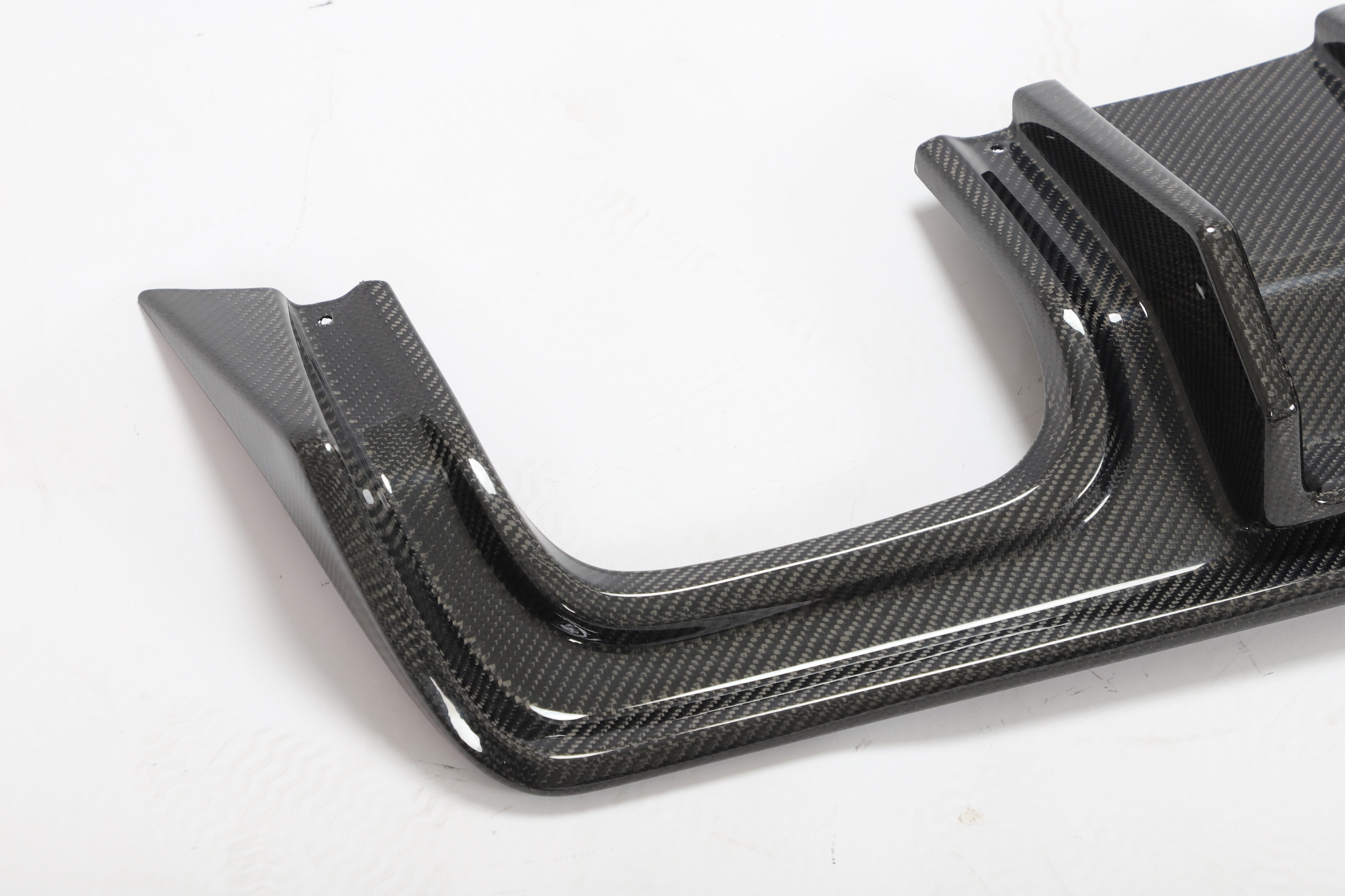 DynaCarbon™️ Carbon Rear Diffuser for Dodge Challenger 2016-2019
