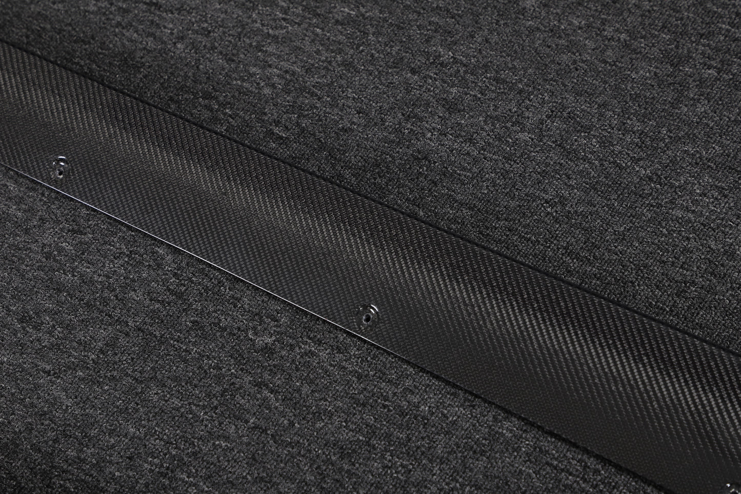 DynaCarbon™️ Carbon Side Skirts for Tesla Model S Plaid 2021-2023