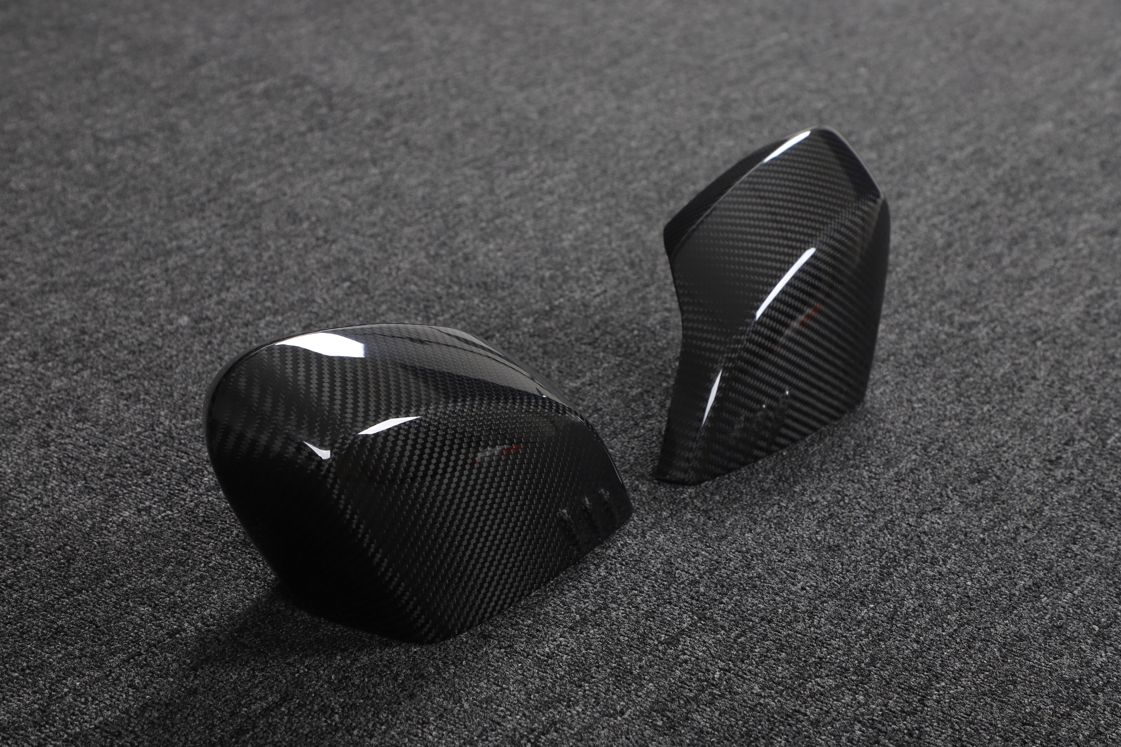 DynaCarbon™️ Carbon Fiber Side Mirror Covers for Chevrolet Corvette C8 2020-2021