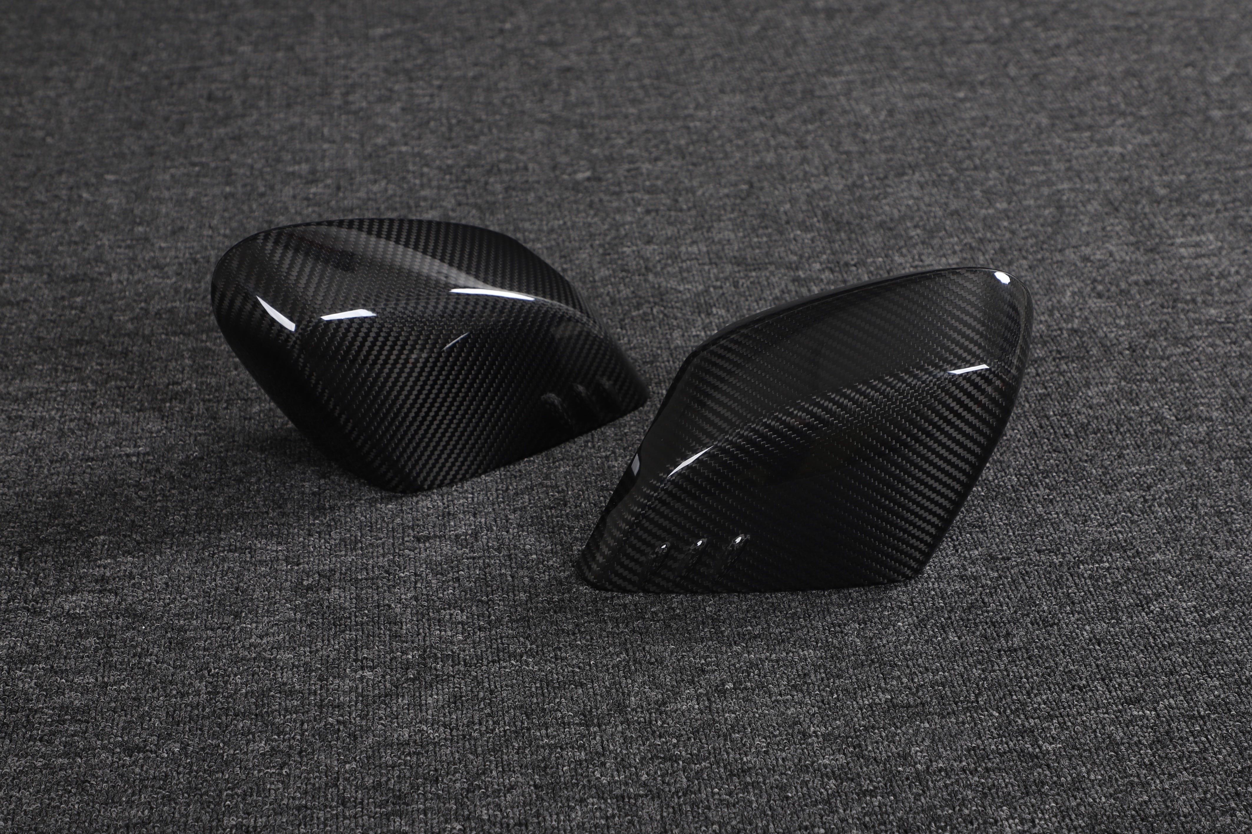 DynaCarbon™️ Carbon Fiber Side Mirror Covers for Chevrolet Corvette C8 2020-2021