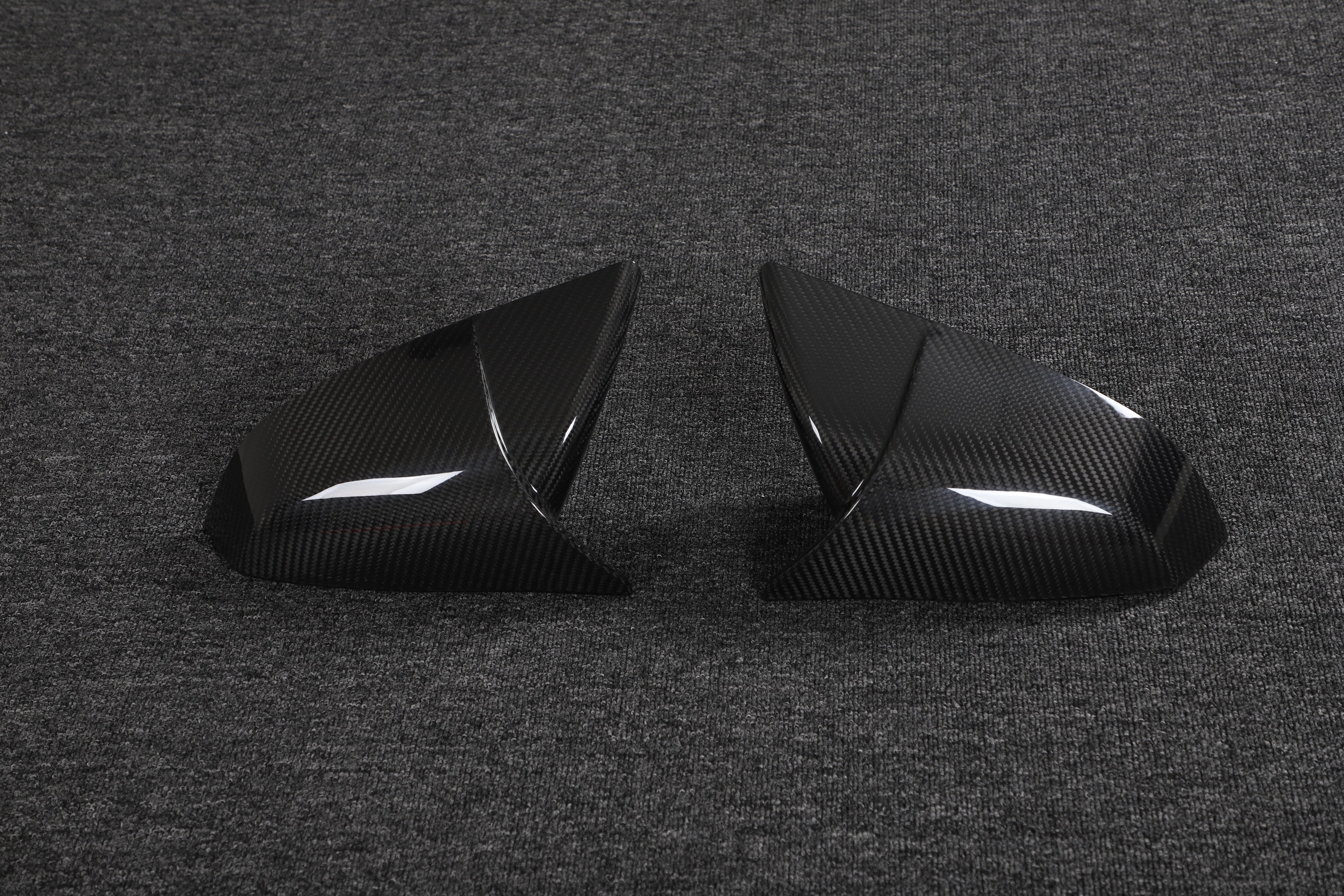 DynaCarbon™️ Carbon Side Mirror Cover for Tesla Model S Plaid 2021-2023
