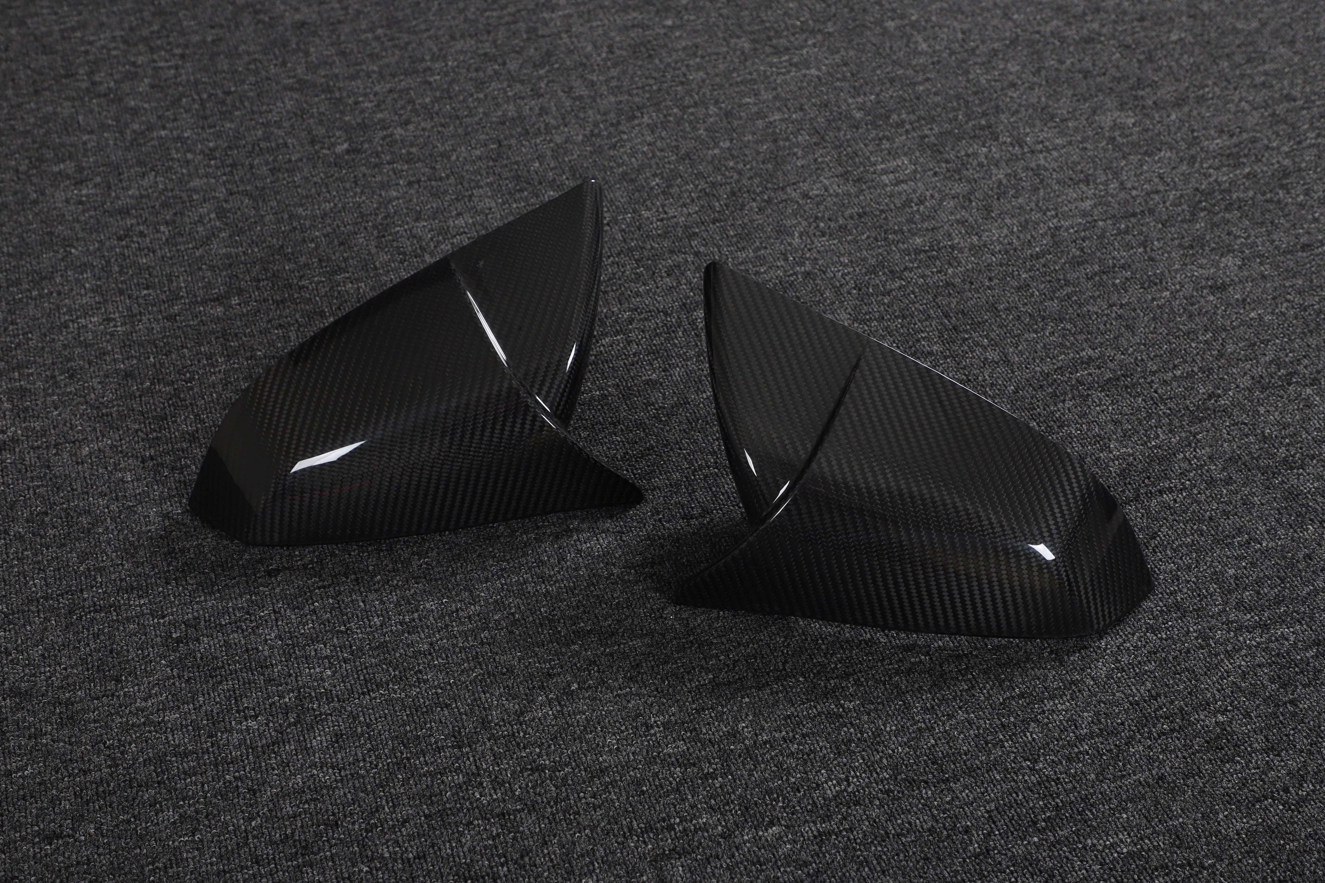 DynaCarbon™️ Carbon Side Mirror Cover for Tesla Model S Plaid 2021-2023