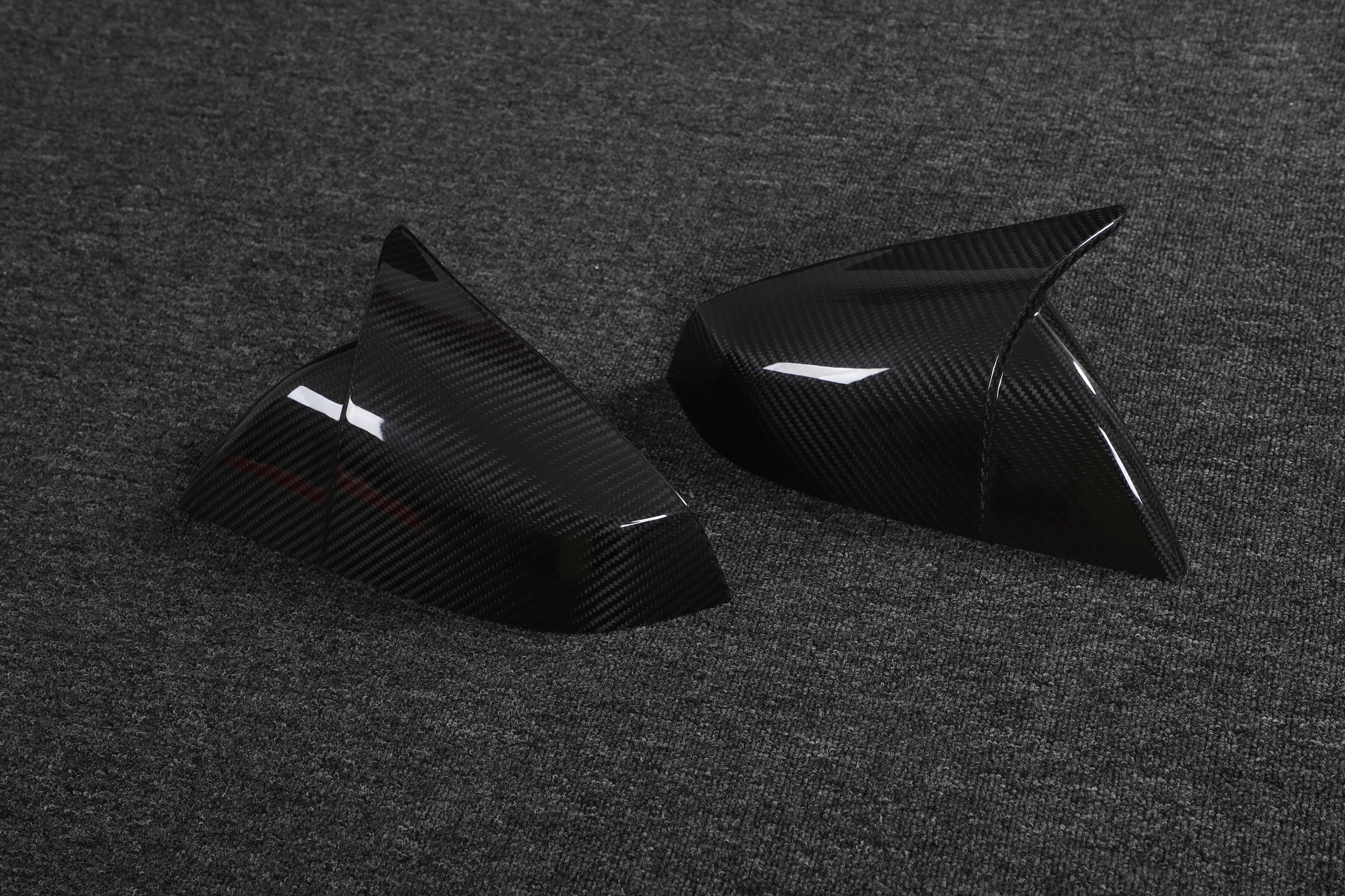 DynaCarbon™️ Carbon Side Mirror Cover for Tesla Model S Plaid 2021-2023