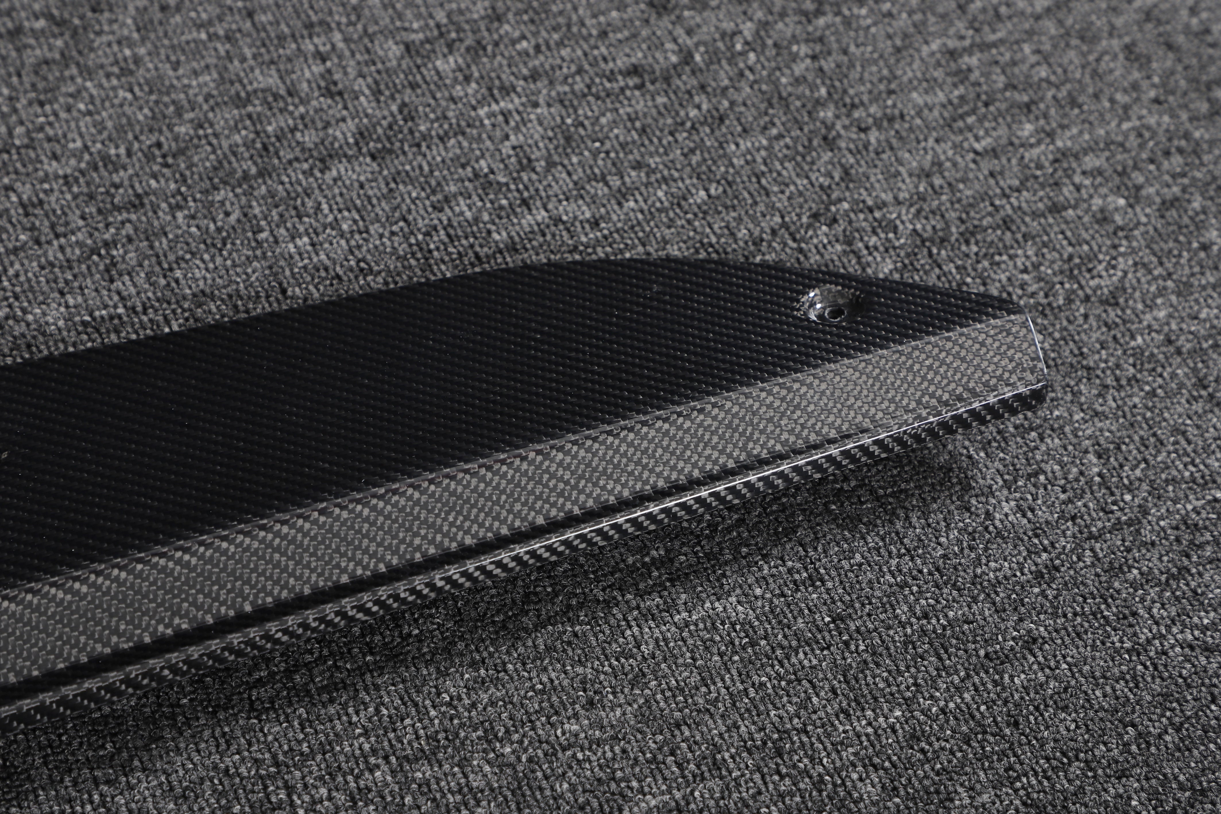 DynaCarbon™️ Carbon Fiber Side Skirts for Chevrolet Corvette C8 2020-2021