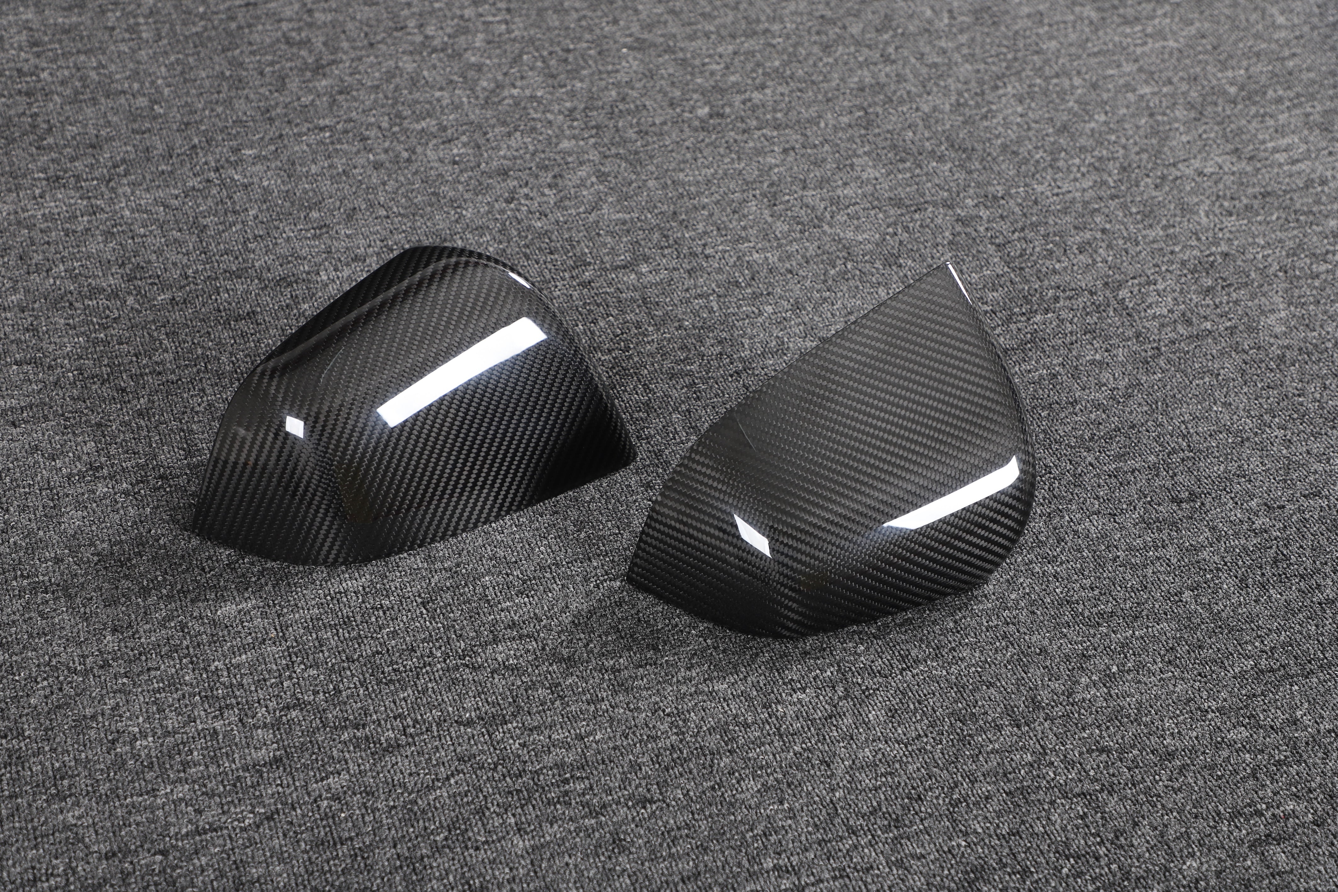 DynaCarbon™️ Carbon Side Mirror Cover for Tesla Model Y 2020-2021