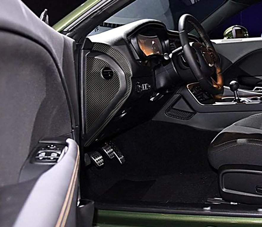 DynaCarbon™️ 6PCS Carbon Fiber Side Panel Overlay for Dodge Challenger 2015-2023