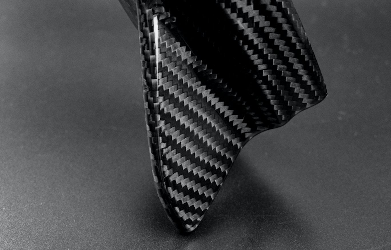 DynaCarbon™️ Carbon Fiber Shark Fin Antenna Cover for Dodge Challenger SRT 2015-2023