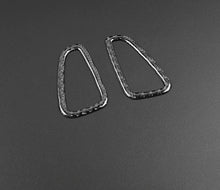DynaCarbon™️ 2PCS Carbon Fiber Air Vent Trim Overlay for Chevrolet Camaro 2016-2021